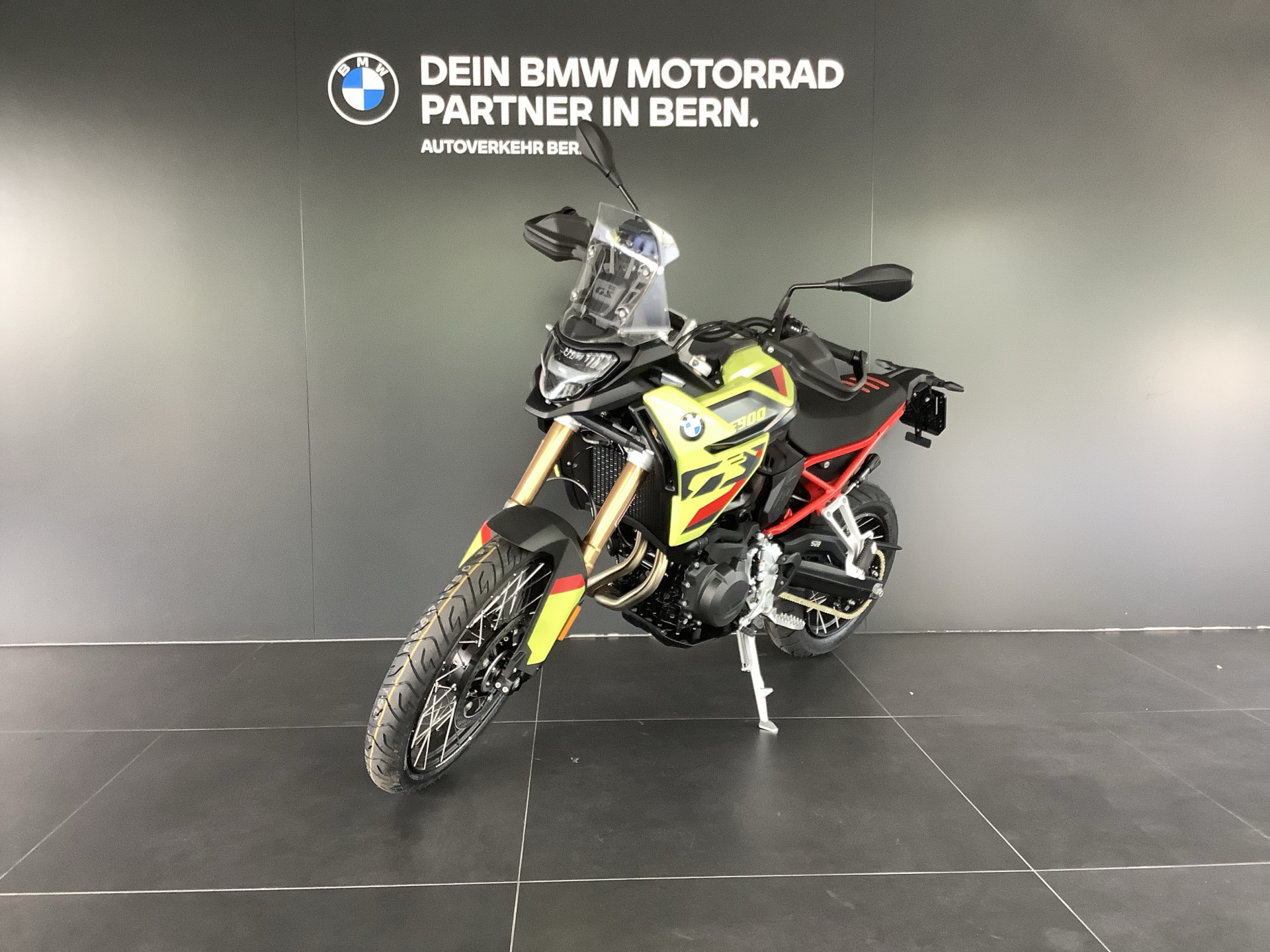 BMW F 900 GS-image-3
