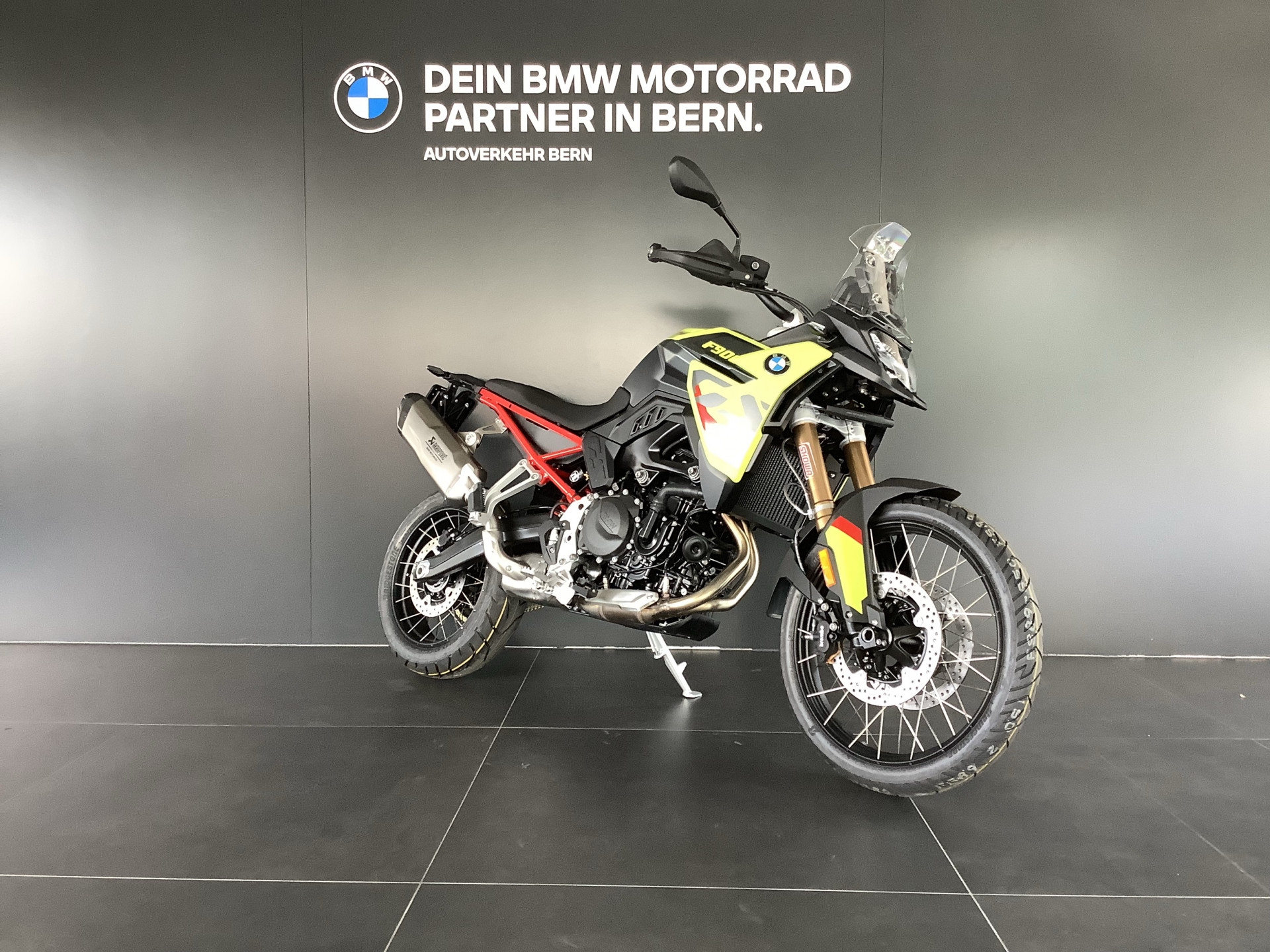 BMW F 900 GS-image-2