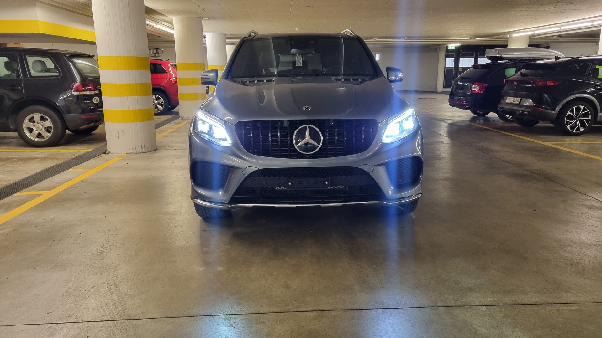 MERCEDES-BENZ GLE 350 d Executive 4Matic 9G-Tronic-image-5
