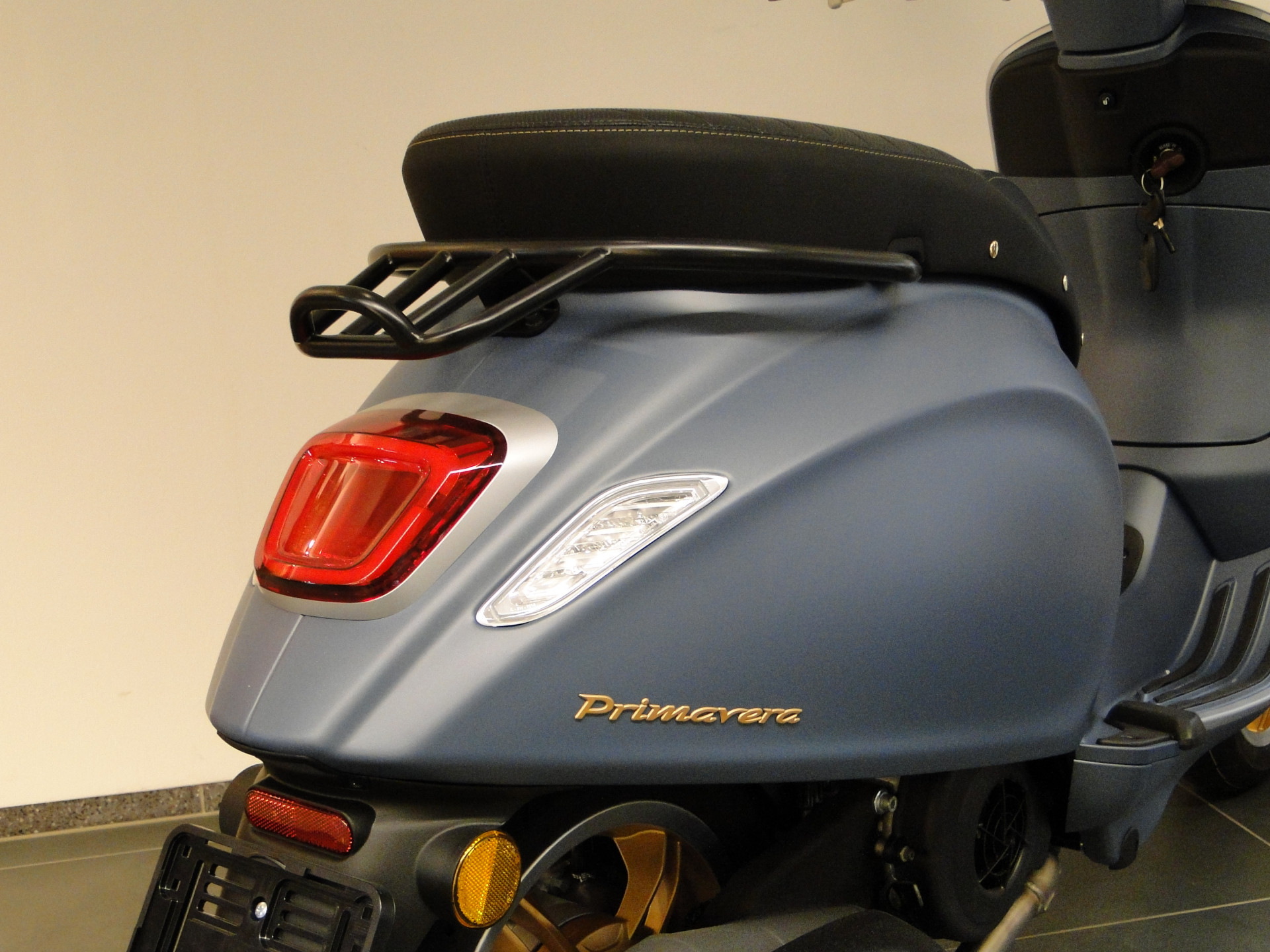 PIAGGIO Vespa Primavera 125 Officina 8 Officina 8-image-4