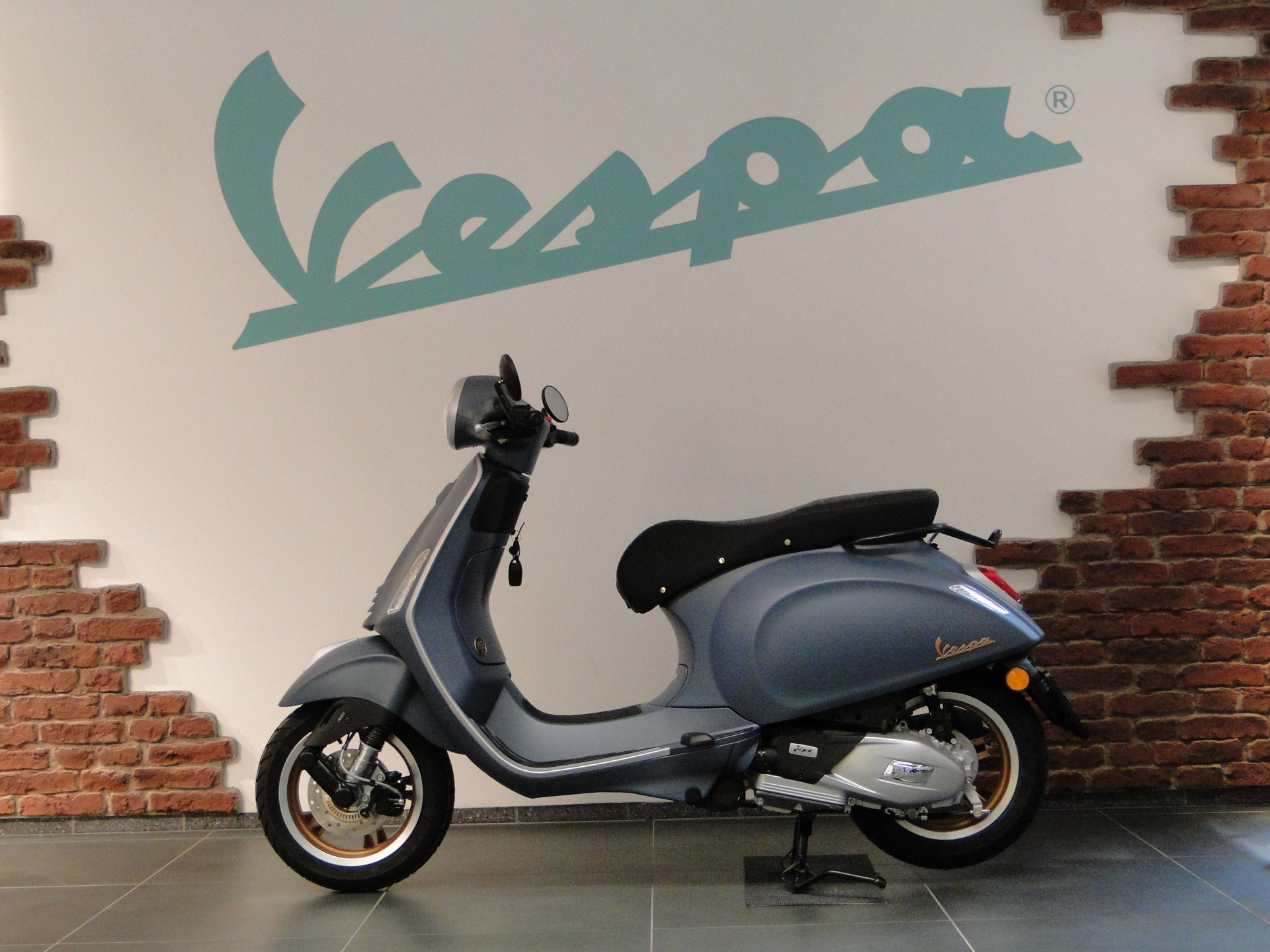 PIAGGIO Vespa Primavera 125 Officina 8 Officina 8