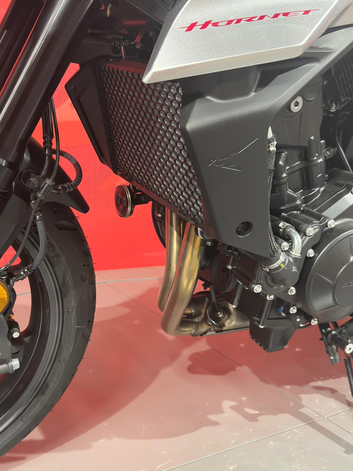 HONDA CB 750 Hornet *35KW* *Neufahrzeug*-image-9