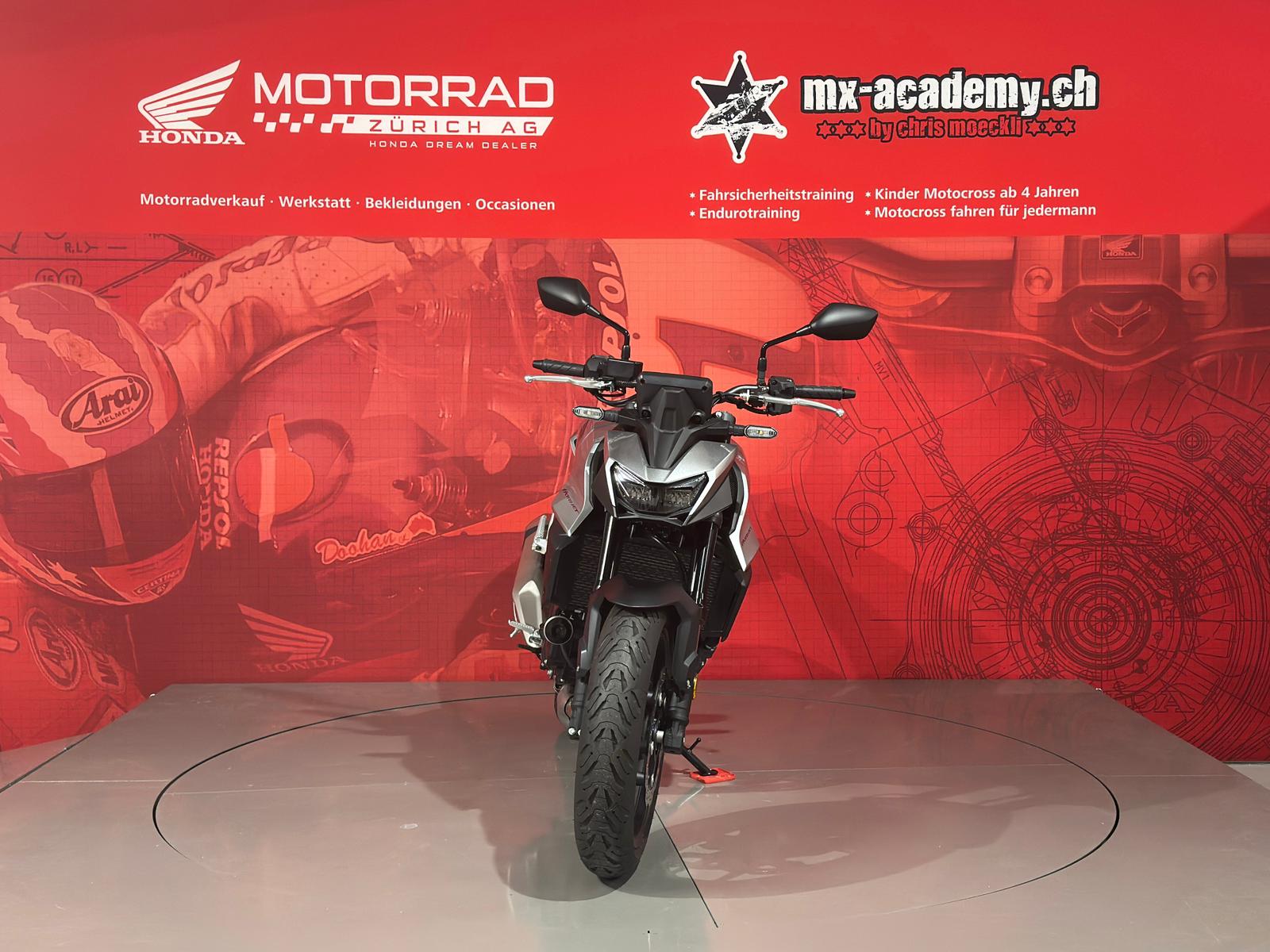 HONDA CB 750 Hornet *35KW* *Neufahrzeug*-image-3