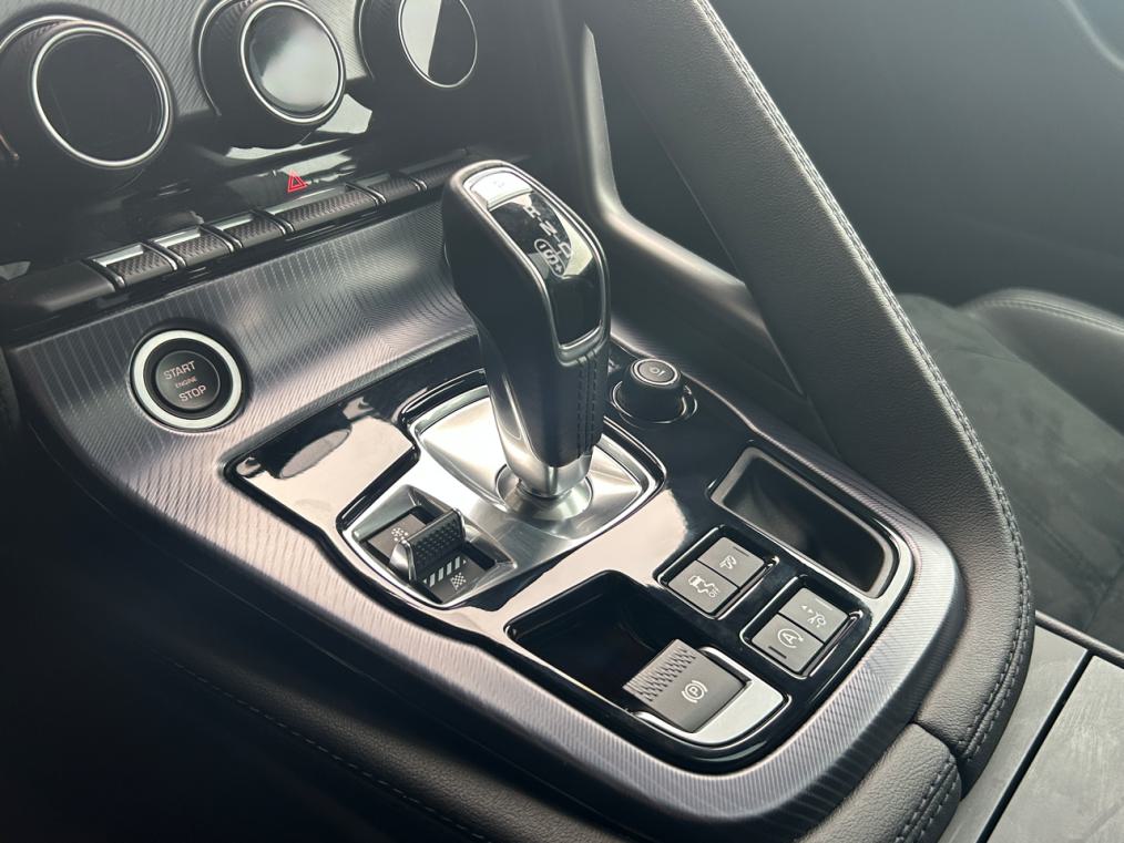 JAGUAR F-Type Coupé 2.0 I4 R-Dynamic Automatik-image-6