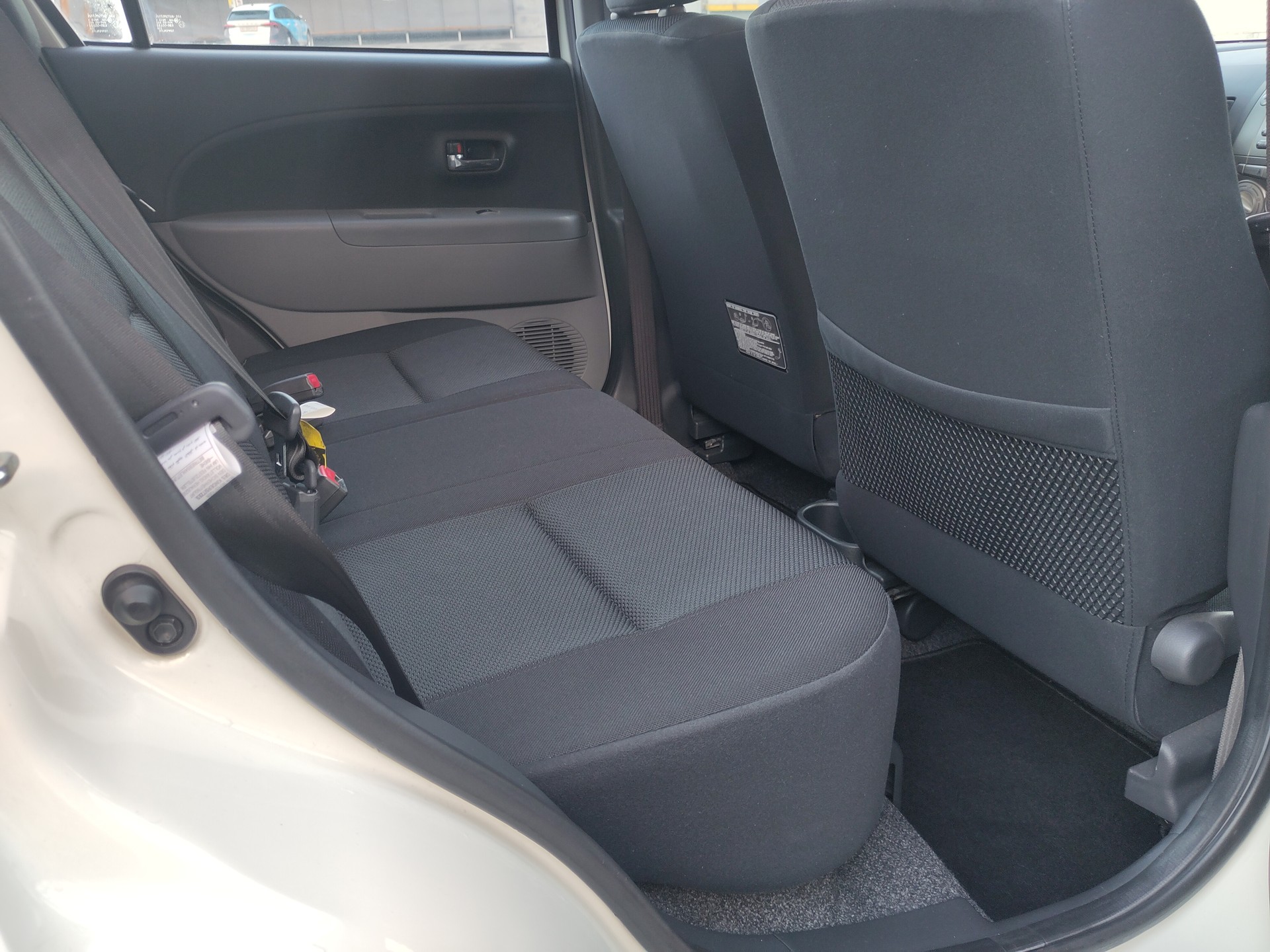 SUBARU Justy 1.0-image-13