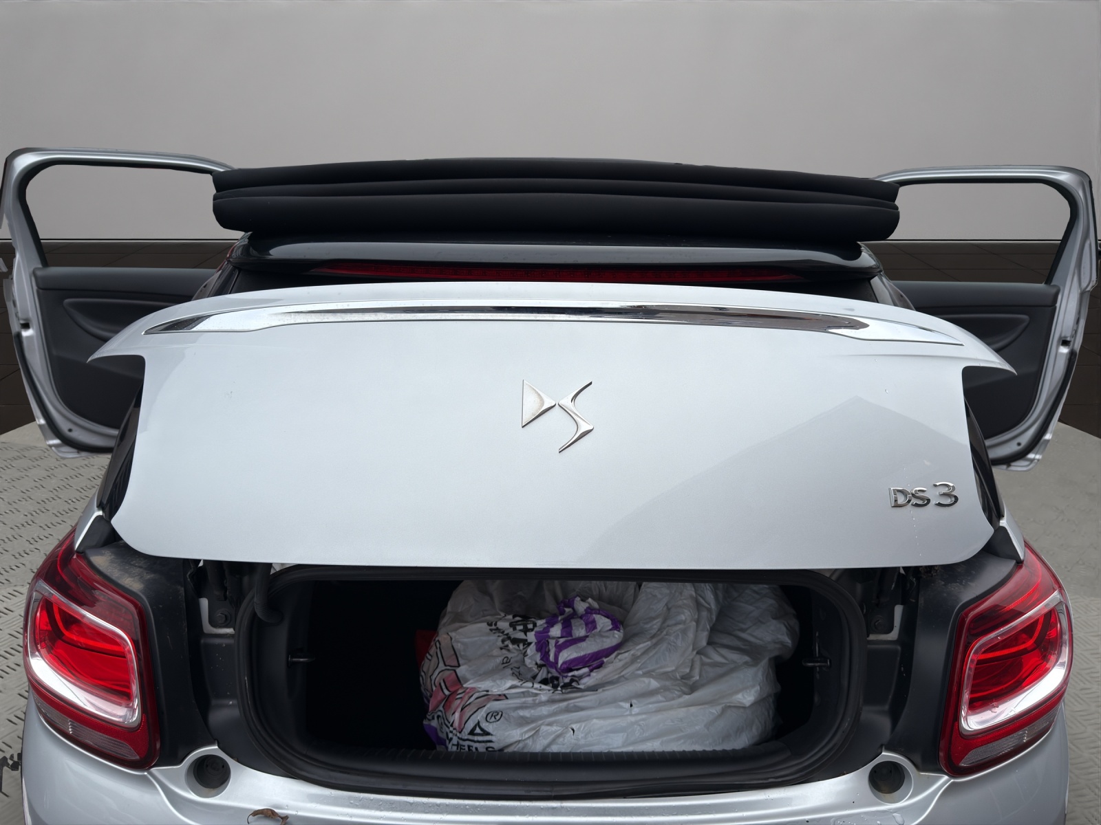DS AUTOMOBILES DS 3 Cabrio 1.2 PureTech SO Chic-image-17