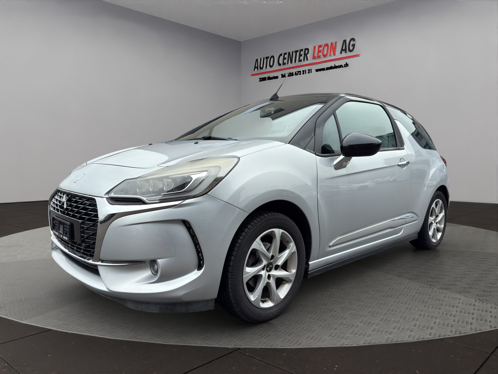 DS AUTOMOBILES DS 3 Cabrio 1.2 PureTech SO Chic-showroom-element-1