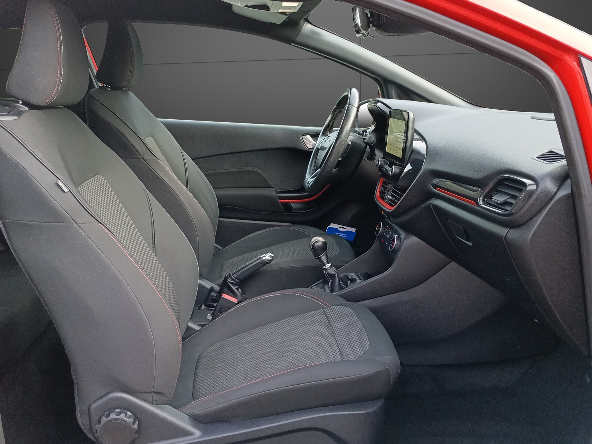 FORD Fiesta 1.0 SCTi ST Line-image-13