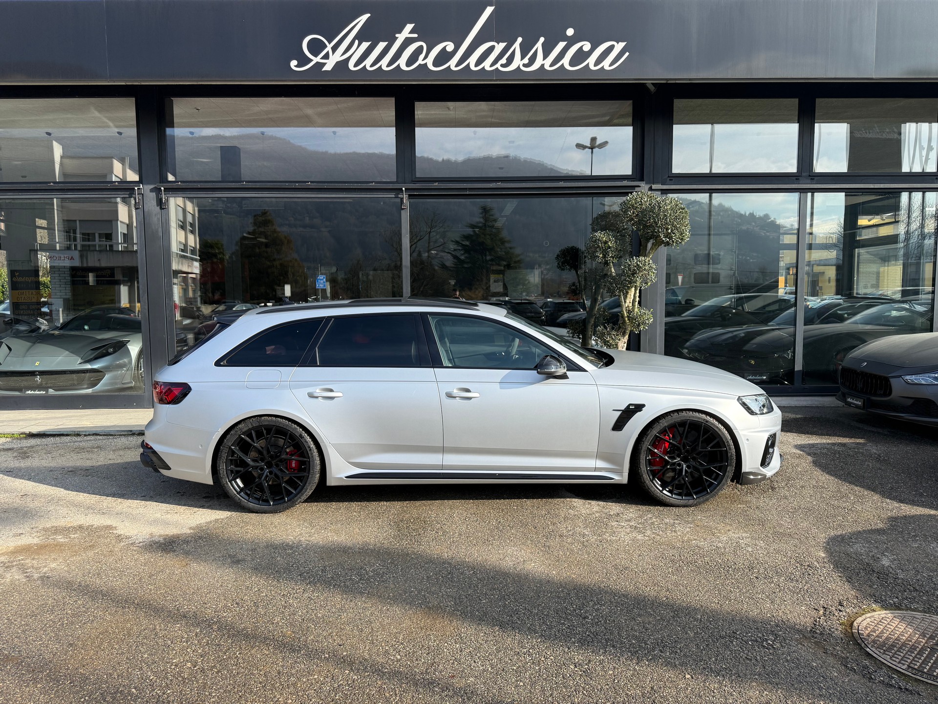 AUDI RS4 - S ABT Avant quattro tiptronic-showroom-element-3