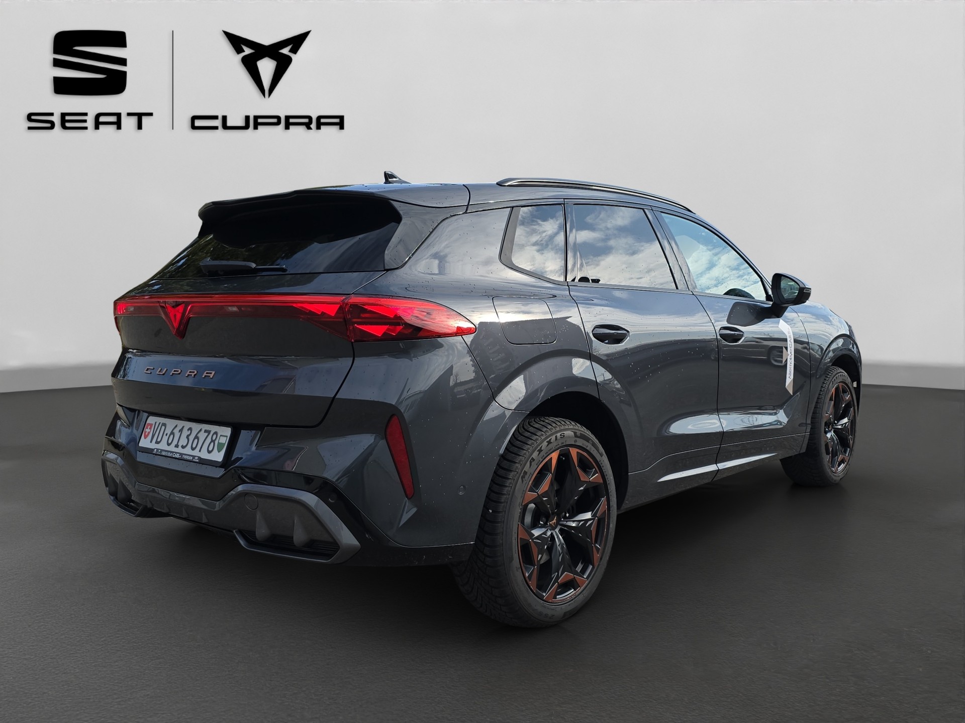 CUPRA Terramar 1.5 eHybrid DSG VZ-image-5