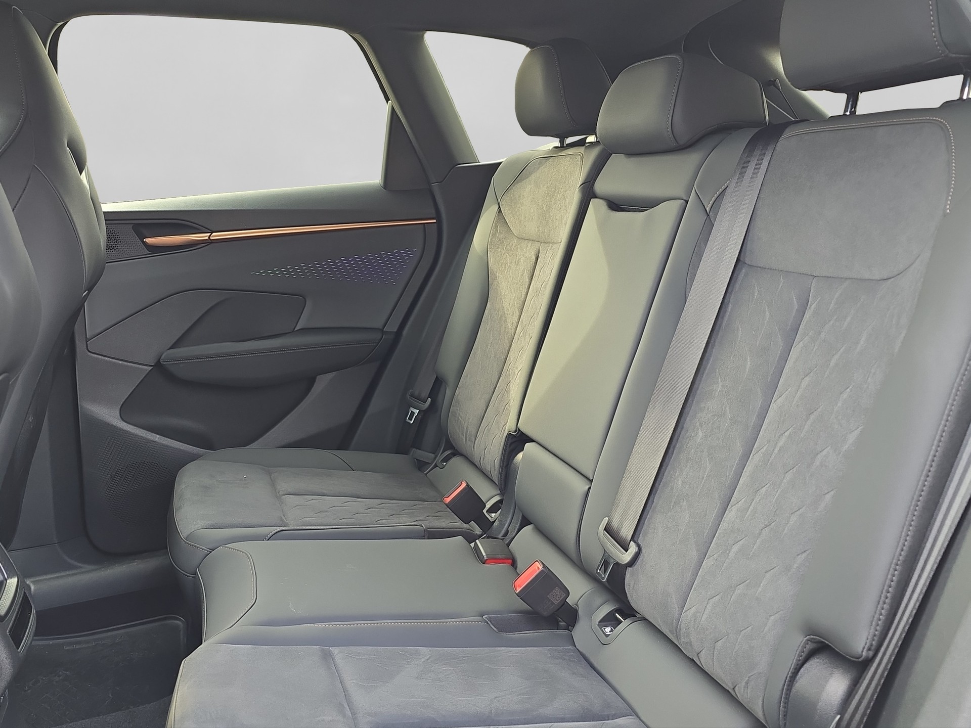 CUPRA Terramar 1.5 eHybrid DSG VZ-image-14