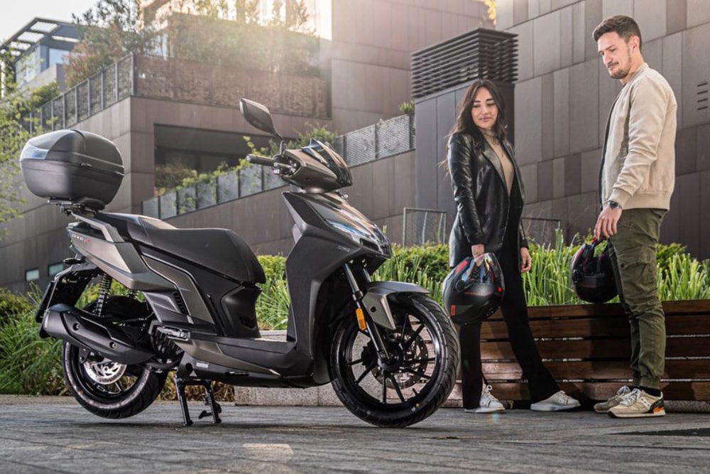 KYMCO Agility S 125i ABS Topcase-image-0