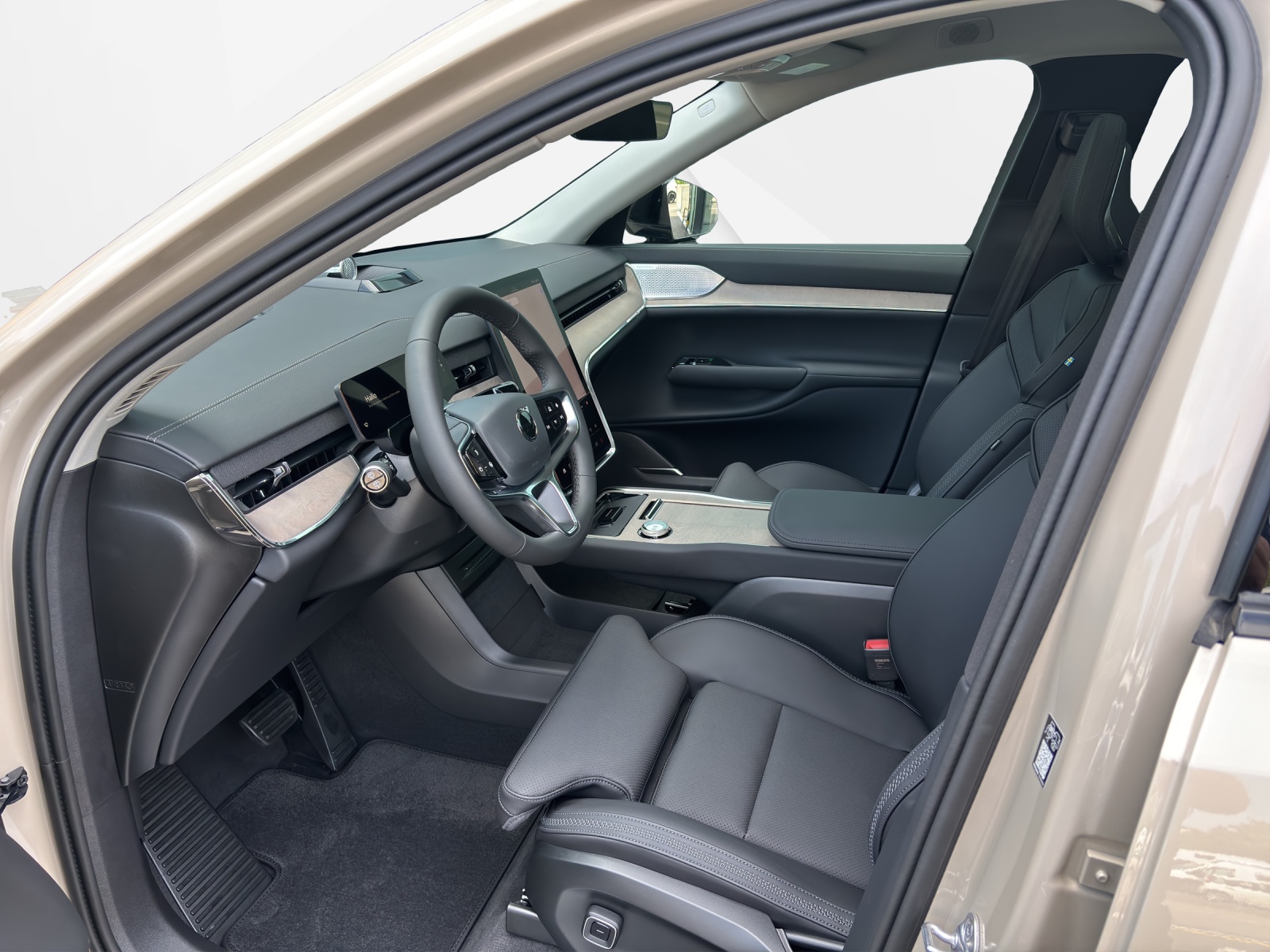 VOLVO EX90 Twin Performance Ultra AWD-showroom-element-3