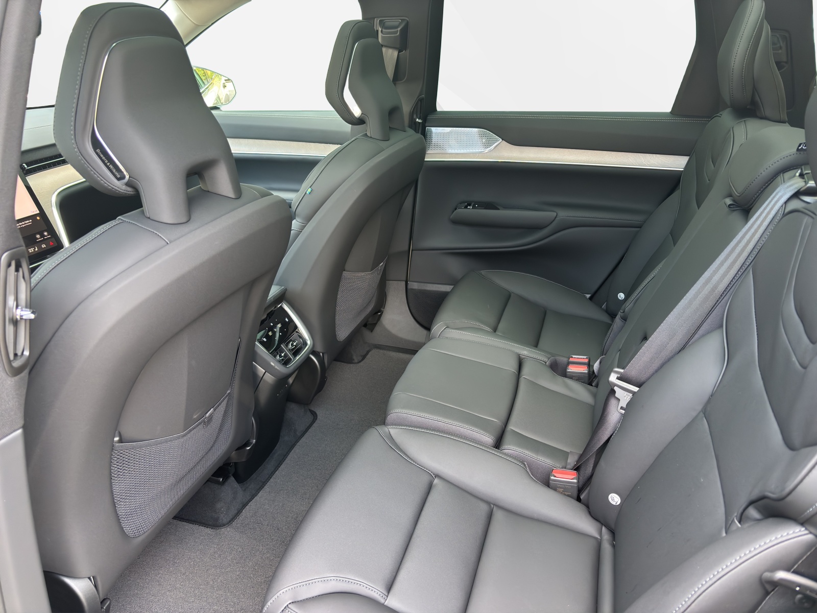 VOLVO EX90 Twin Performance Ultra AWD-image-4