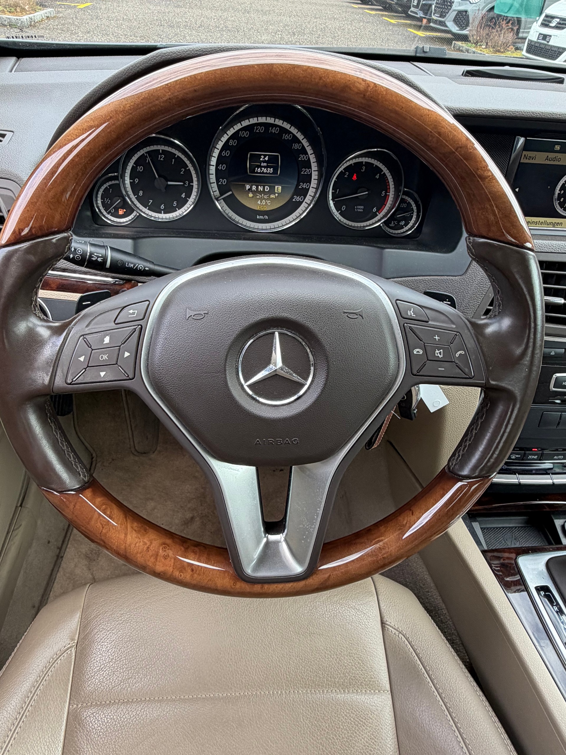 MERCEDES-BENZ E 350 CDI BlueEfficiency 7G-Tronic-image-11