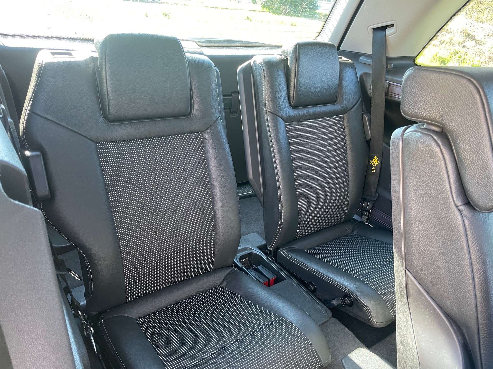 OPEL Zafira 2.2i 16V Essentia-image-9