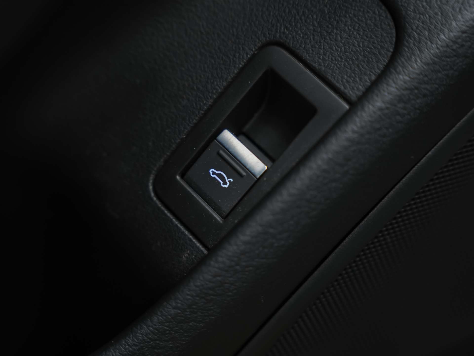 AUDI A6 Limousine 40 TDI Design Attraction S-tronic *21" Felgen*Leder*LED*Virtual Cockpit*-image-25