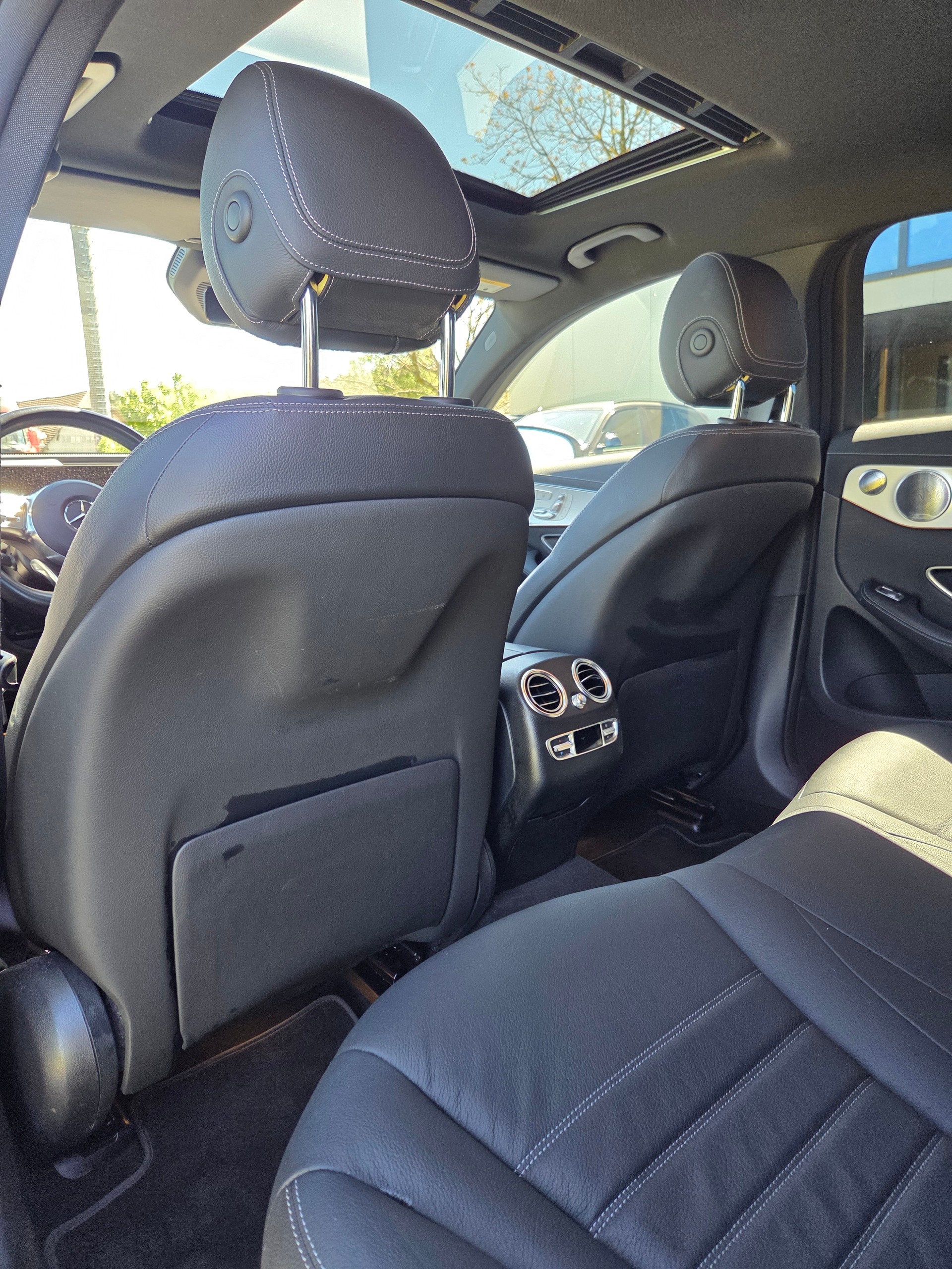 MERCEDES-BENZ EQC 400 AMG Line 4Matic-image-9