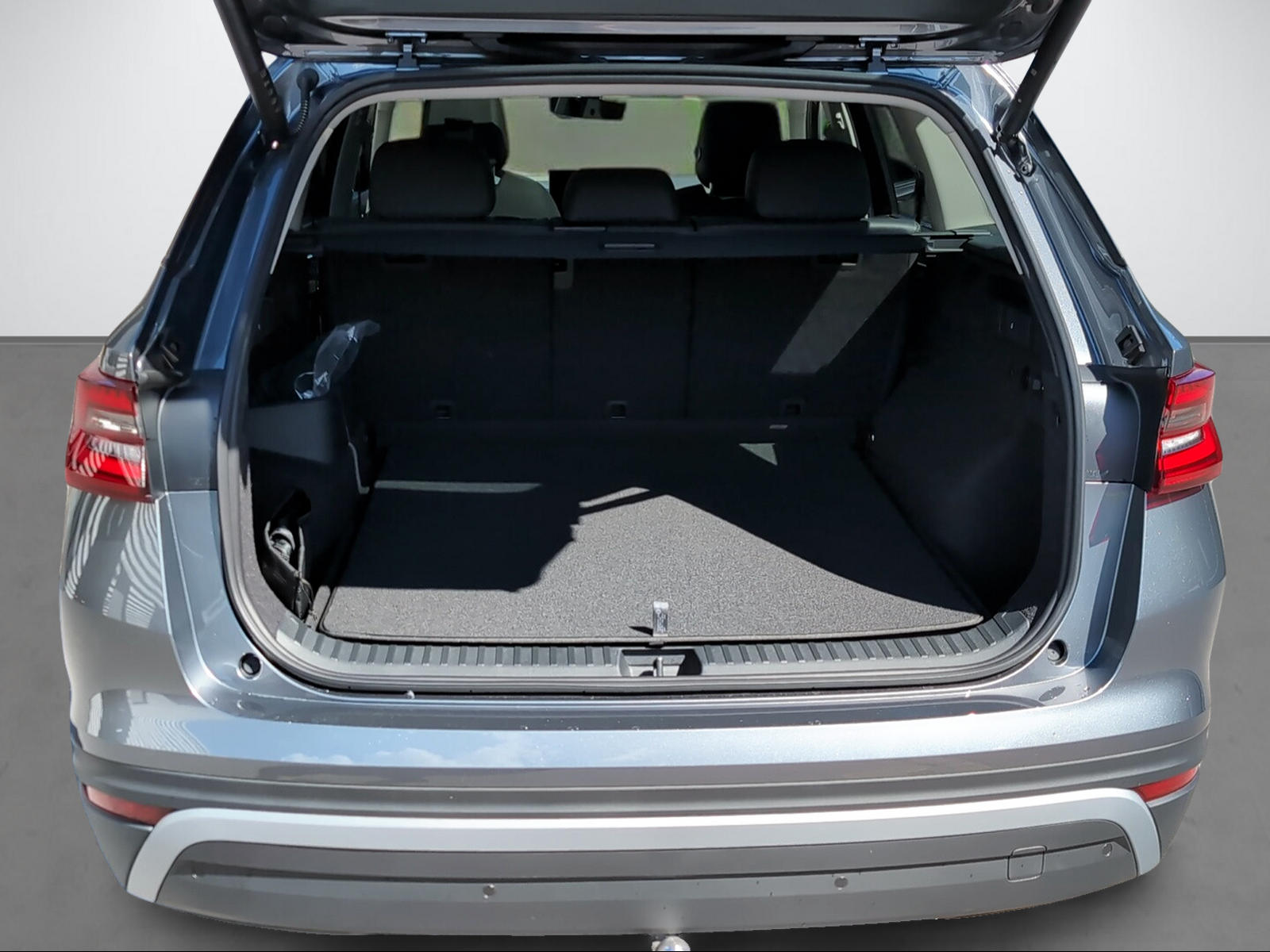 SKODA Kodiaq 2.0 TSI Dynamic-image-11