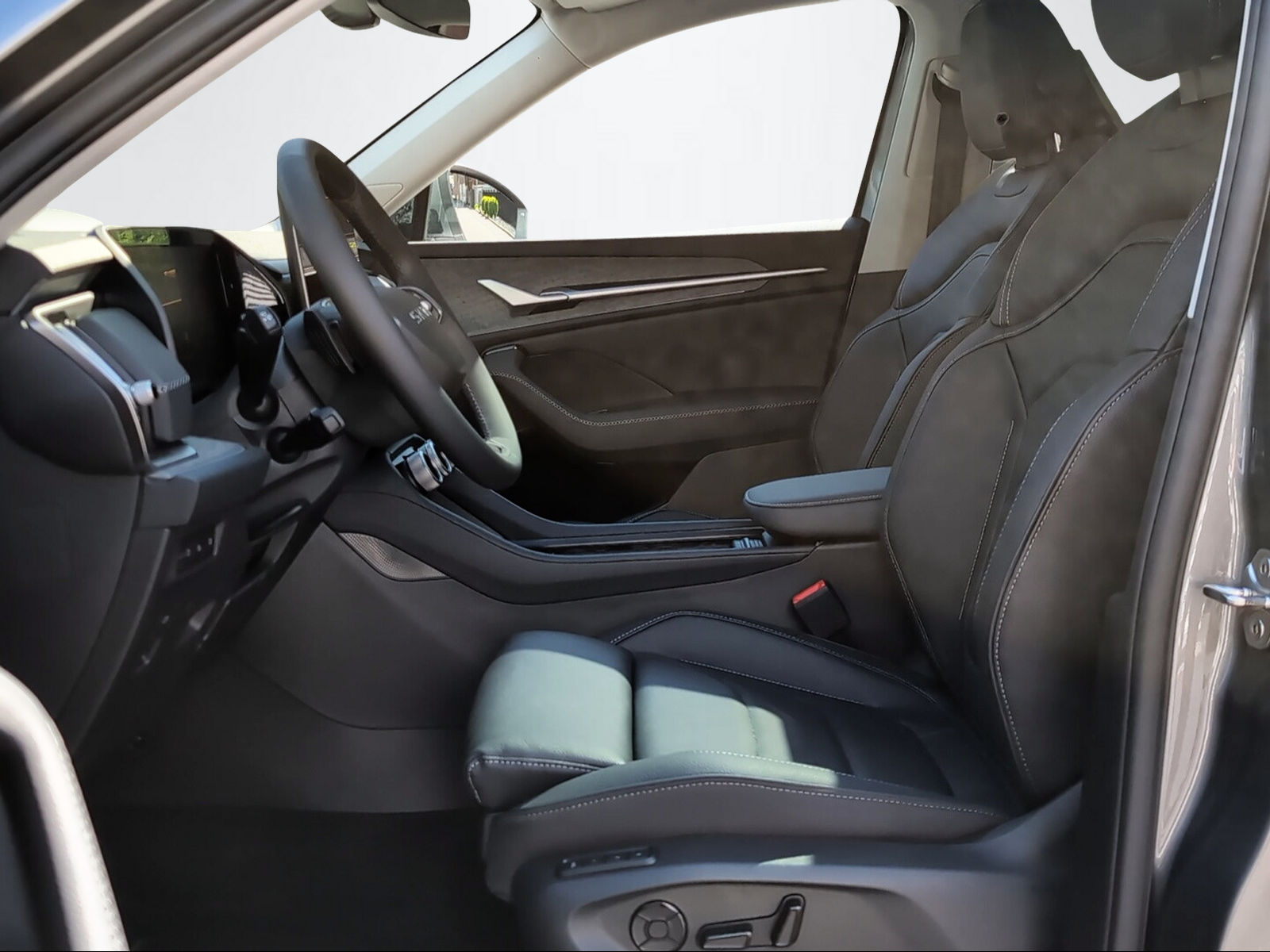 SKODA Kodiaq 2.0 TSI Dynamic-image-4