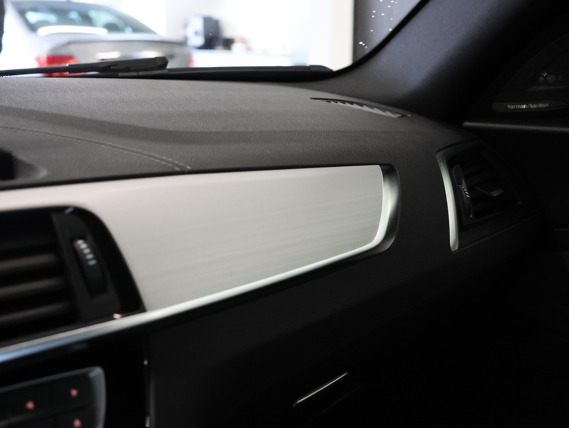 BMW M240i xDrive Steptronic *Harman/Kardon*-image-32