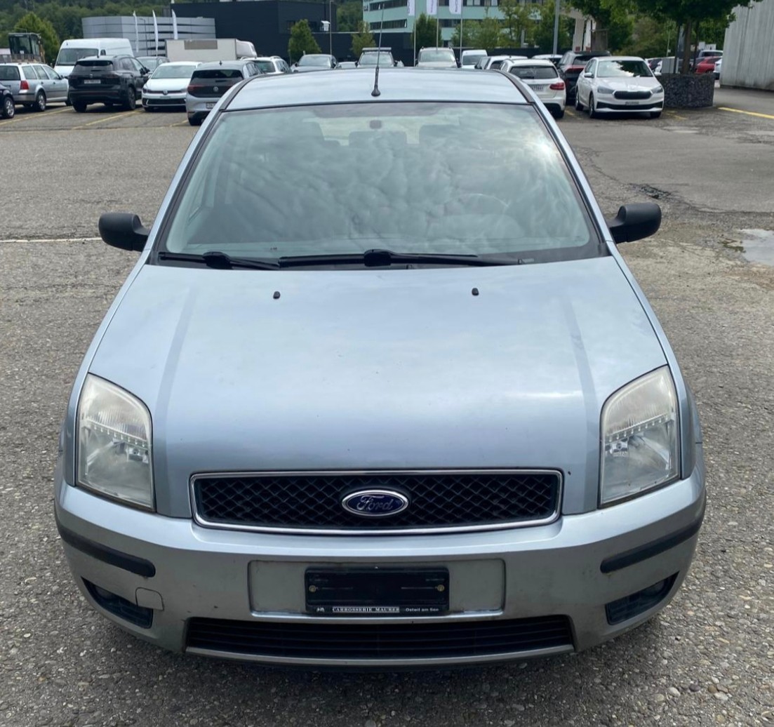 FORD Fusion 1.6 16V Champion