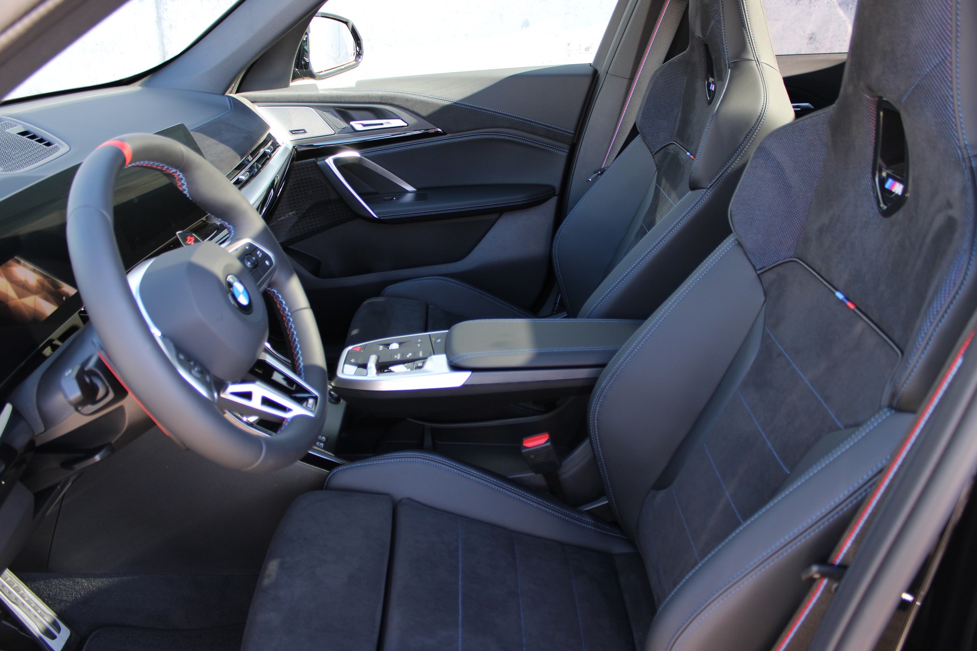 BMW X1 M35i xDrive-image-11