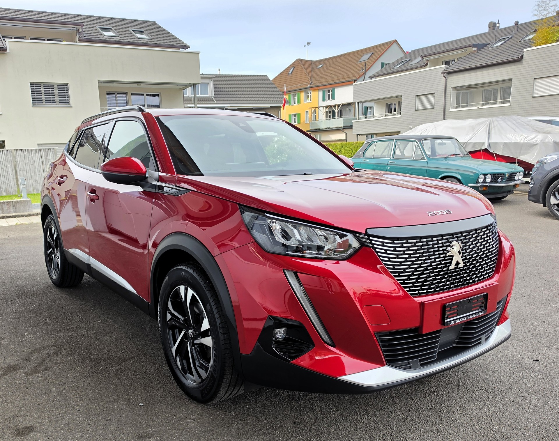 PEUGEOT 2008 1.2 PureTech Allure EAT8-image-7