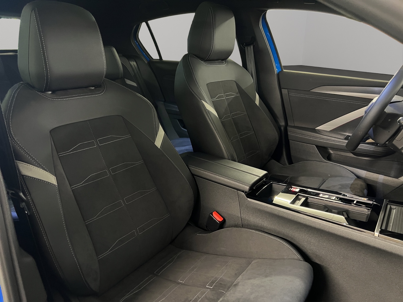 OPEL Astra-e Swiss Plus-image-13