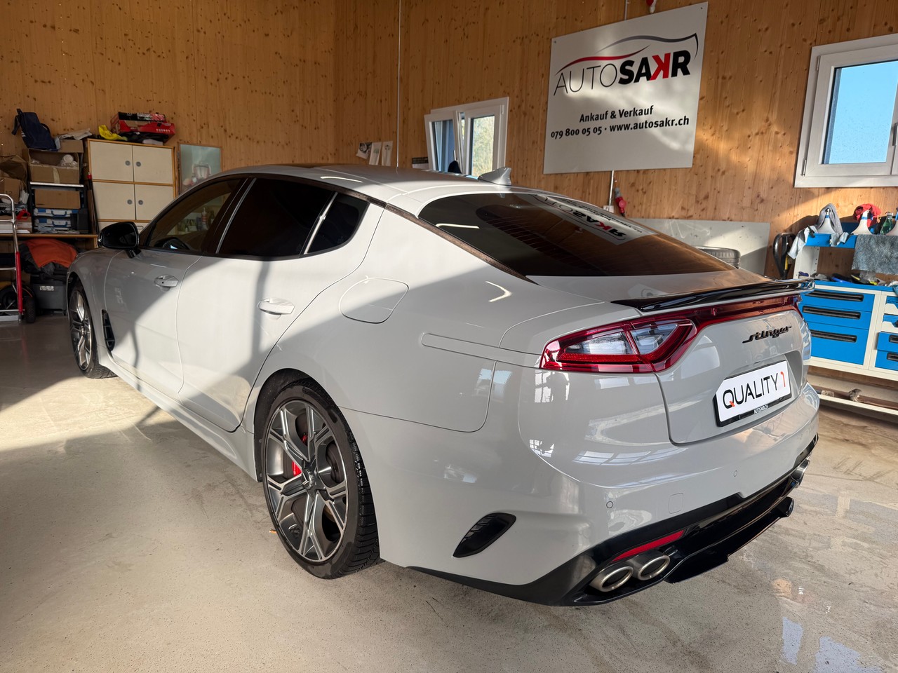 KIA Stinger 3.3 T-GDi GT Automat AWD-image-5