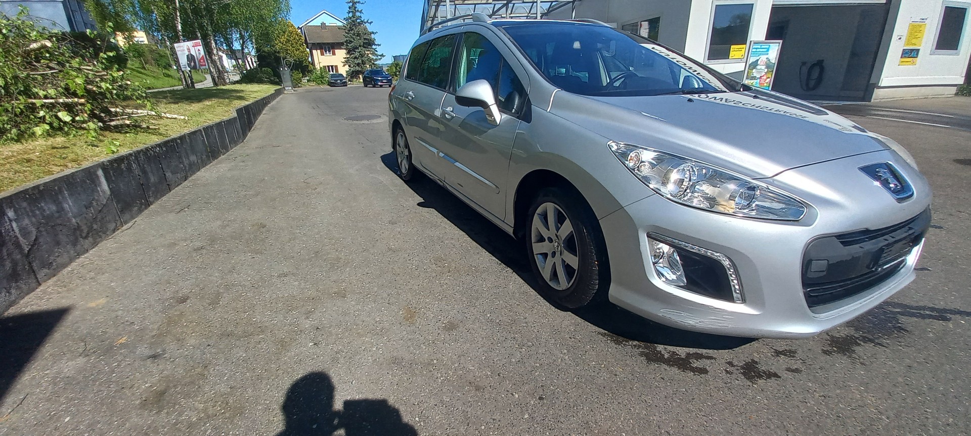 PEUGEOT 308 SW 1.6 HDI Business EGS6-image-1