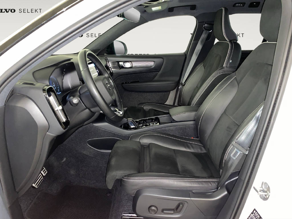 VOLVO XC40 1.5 T5 PiH R-Design-image-5