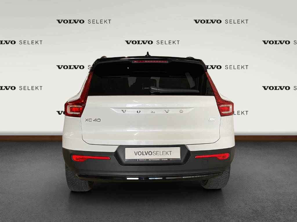VOLVO XC40 1.5 T5 PiH R-Design-showroom-element-3