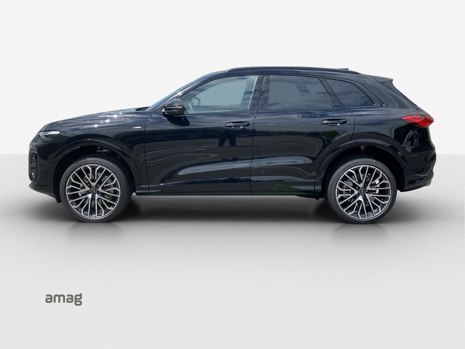 AUDI Q5 TDI quattro 220 kW S-tronic-showroom-element-1
