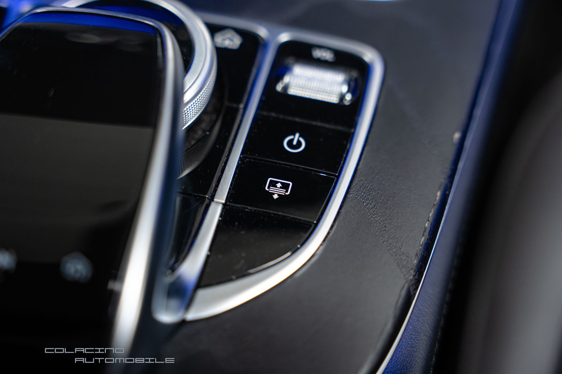 MERCEDES-BENZ E 400 Exclusive 4Matic 9G-Tronic-image-25