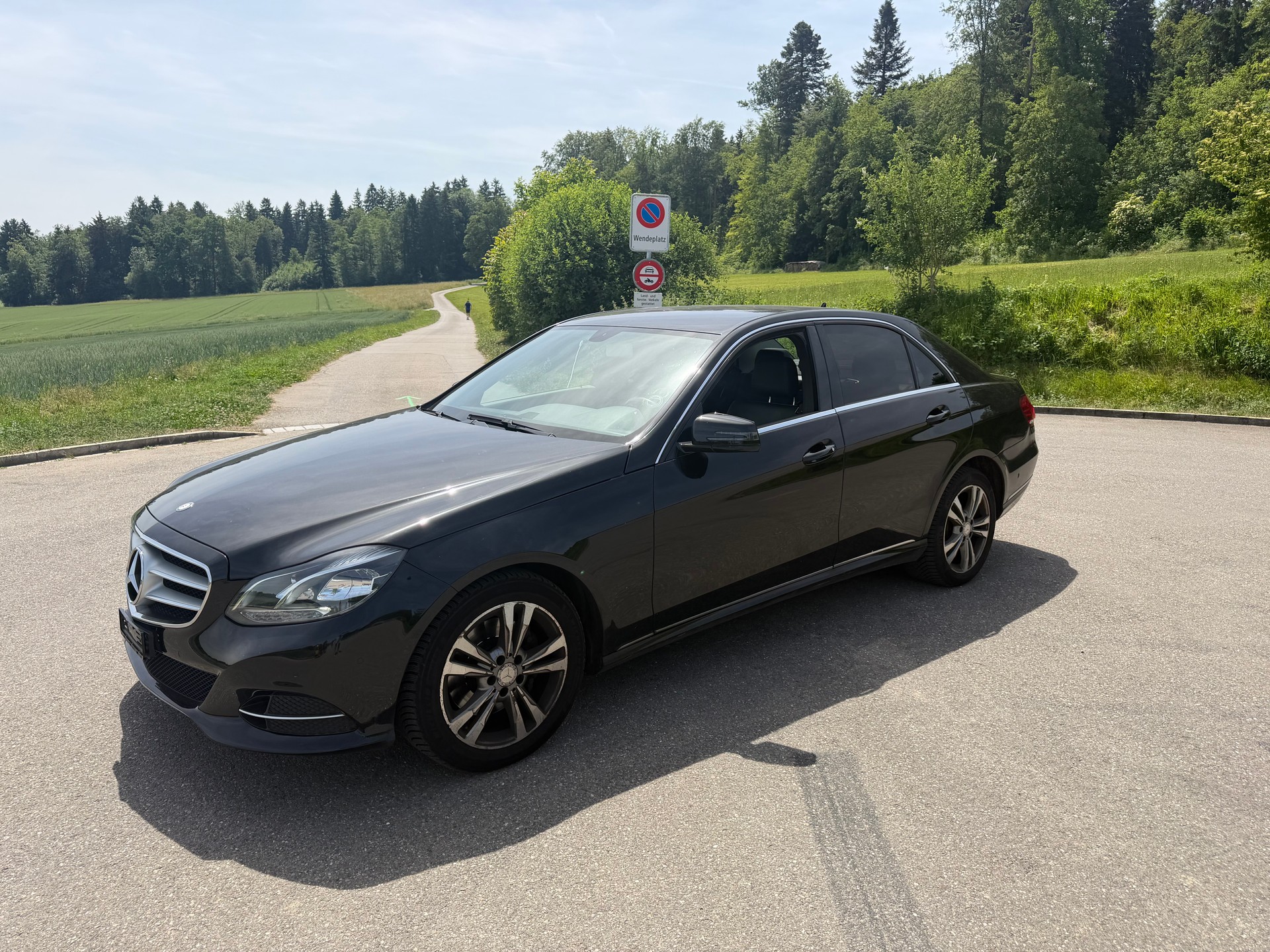 MERCEDES-BENZ E 220 BlueTEC 4Matic 7G-Tronic-image-1