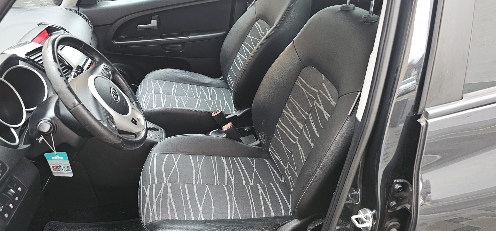 KIA 1.6 CVVT Style-image-4