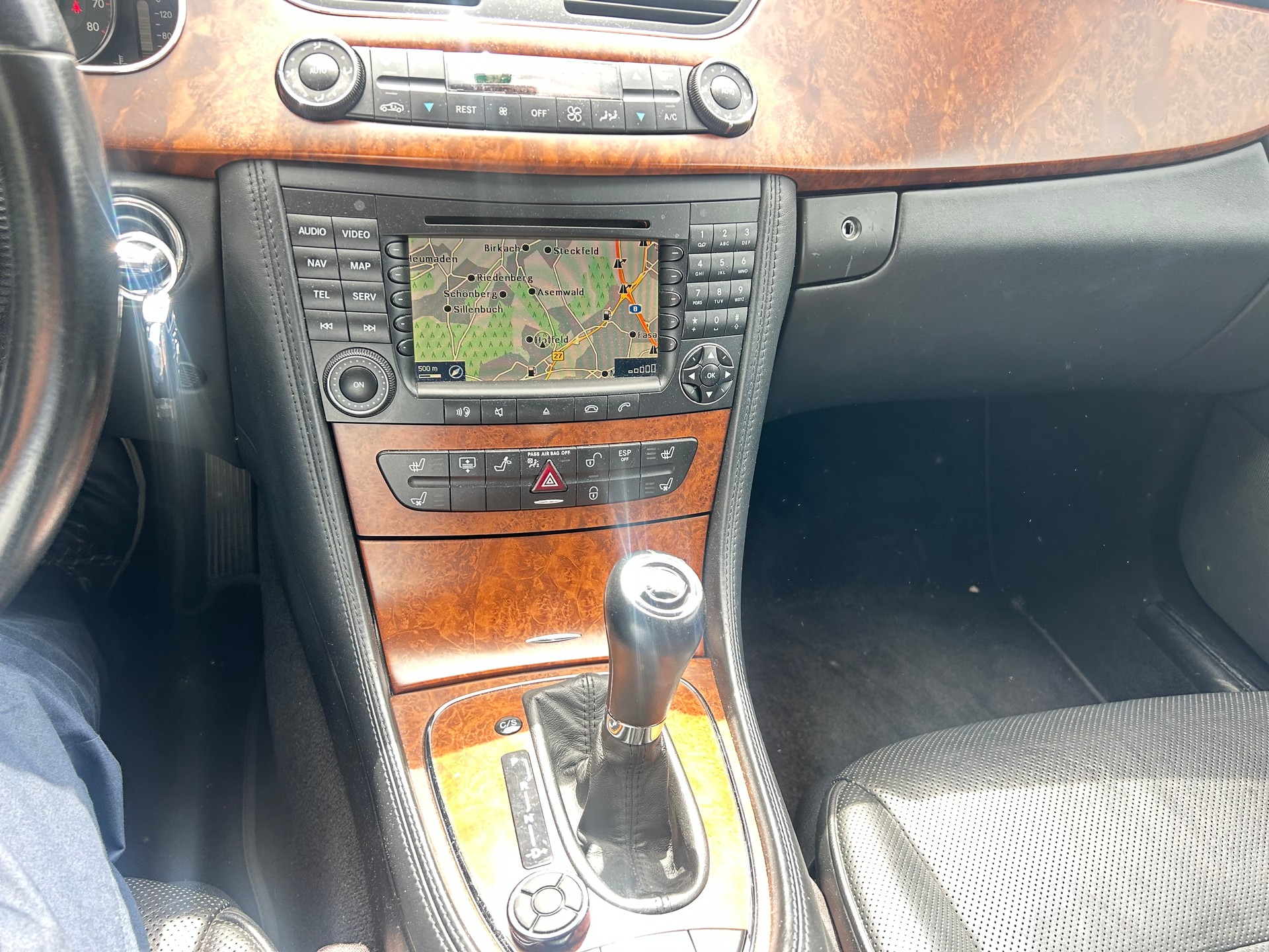 MERCEDES-BENZ CLS 350 CGI 7G-Tronic-image-8