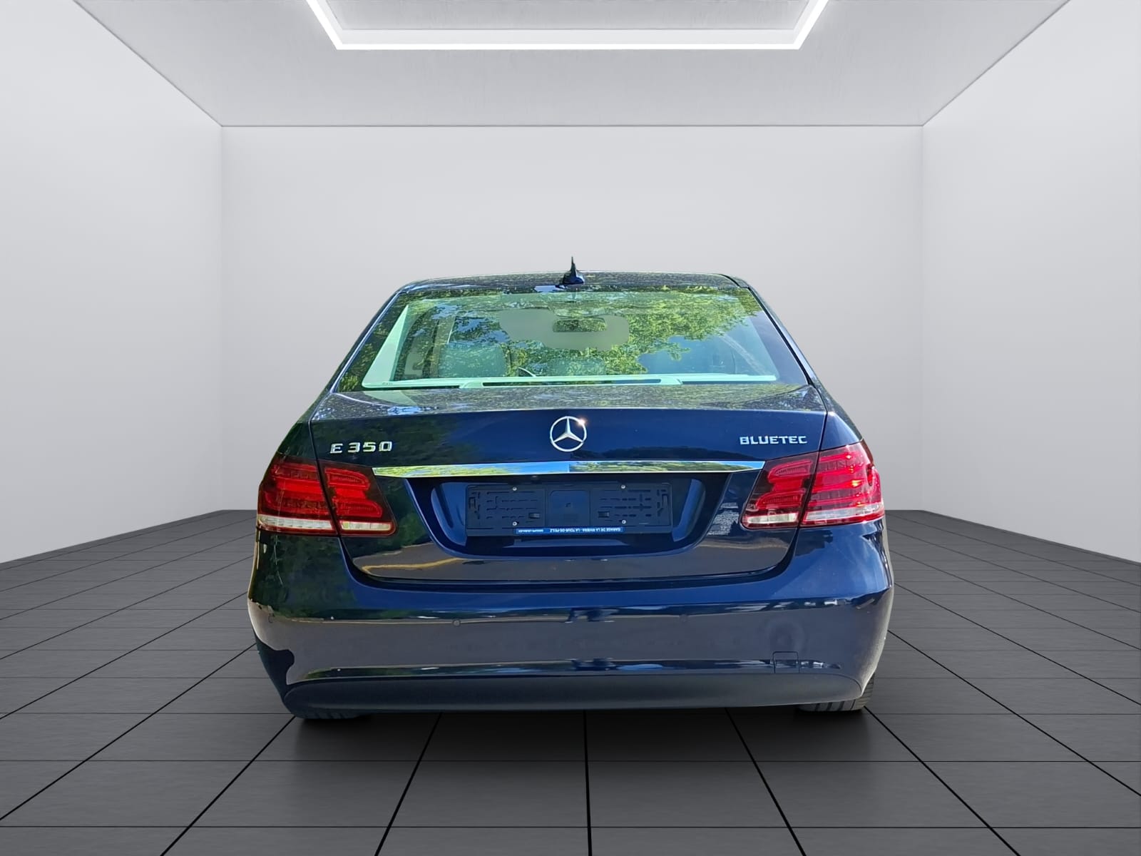 MERCEDES-BENZ E 350 BlueTEC 4Matic 7G-Tronic-image-6