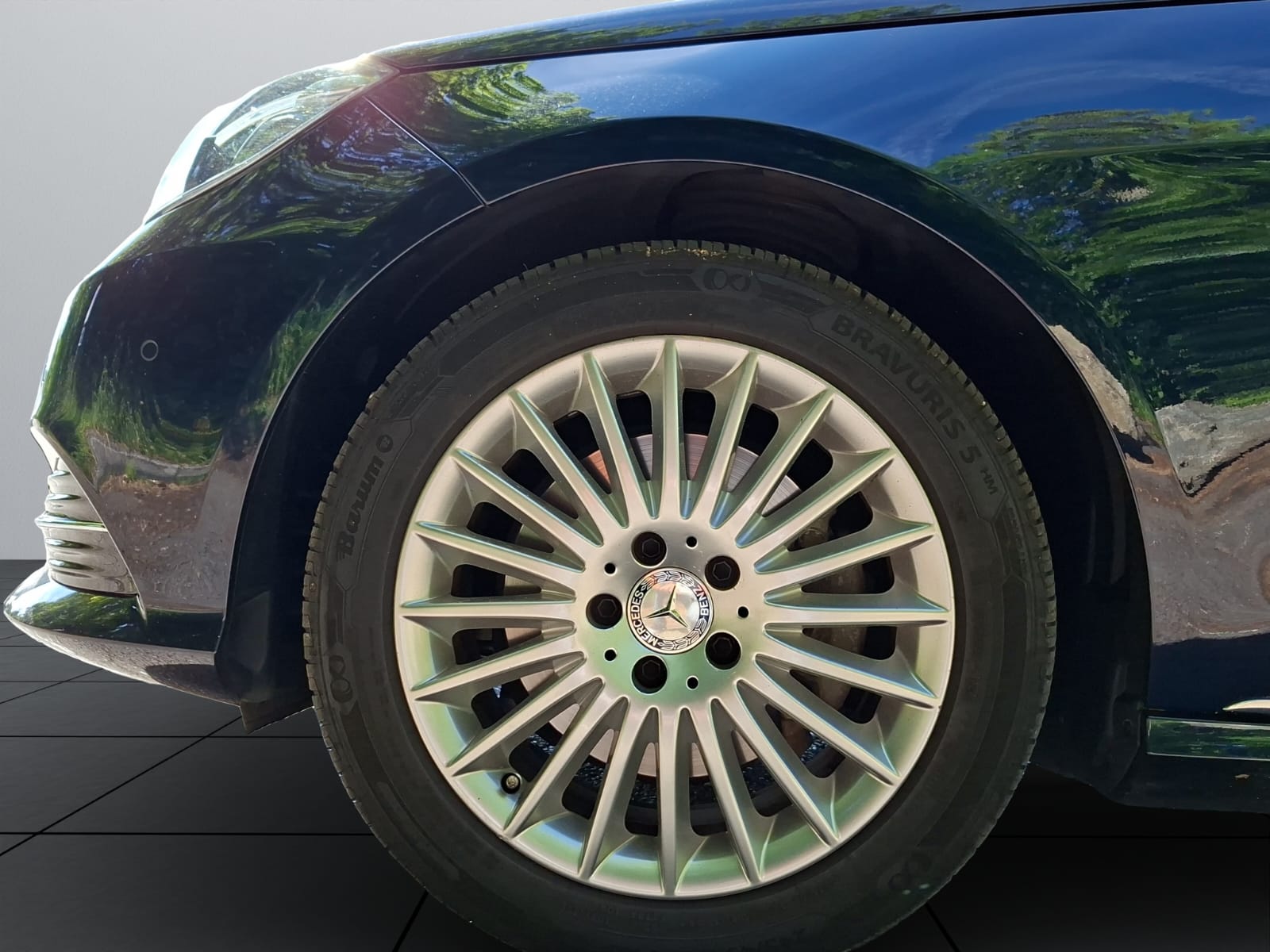 MERCEDES-BENZ E 350 BlueTEC 4Matic 7G-Tronic-image-4