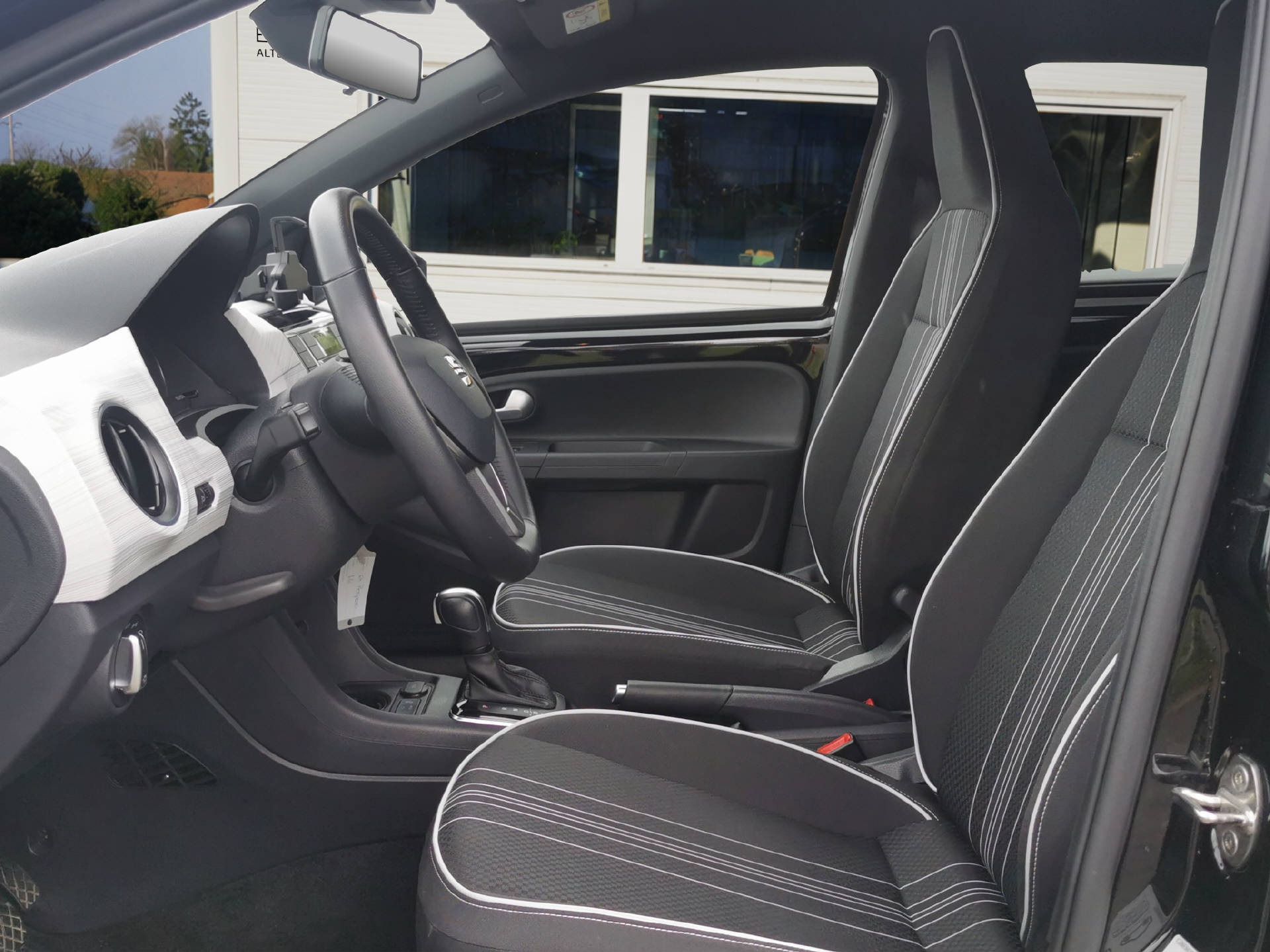 SEAT Mii electric Plus-image-2