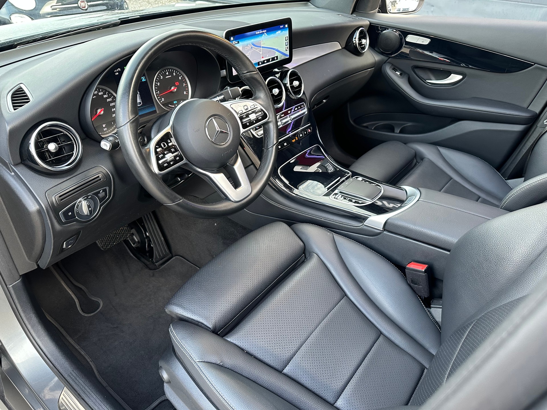 MERCEDES-BENZ GLC Coupé 200 4Matic 9G-Tronic-image-16