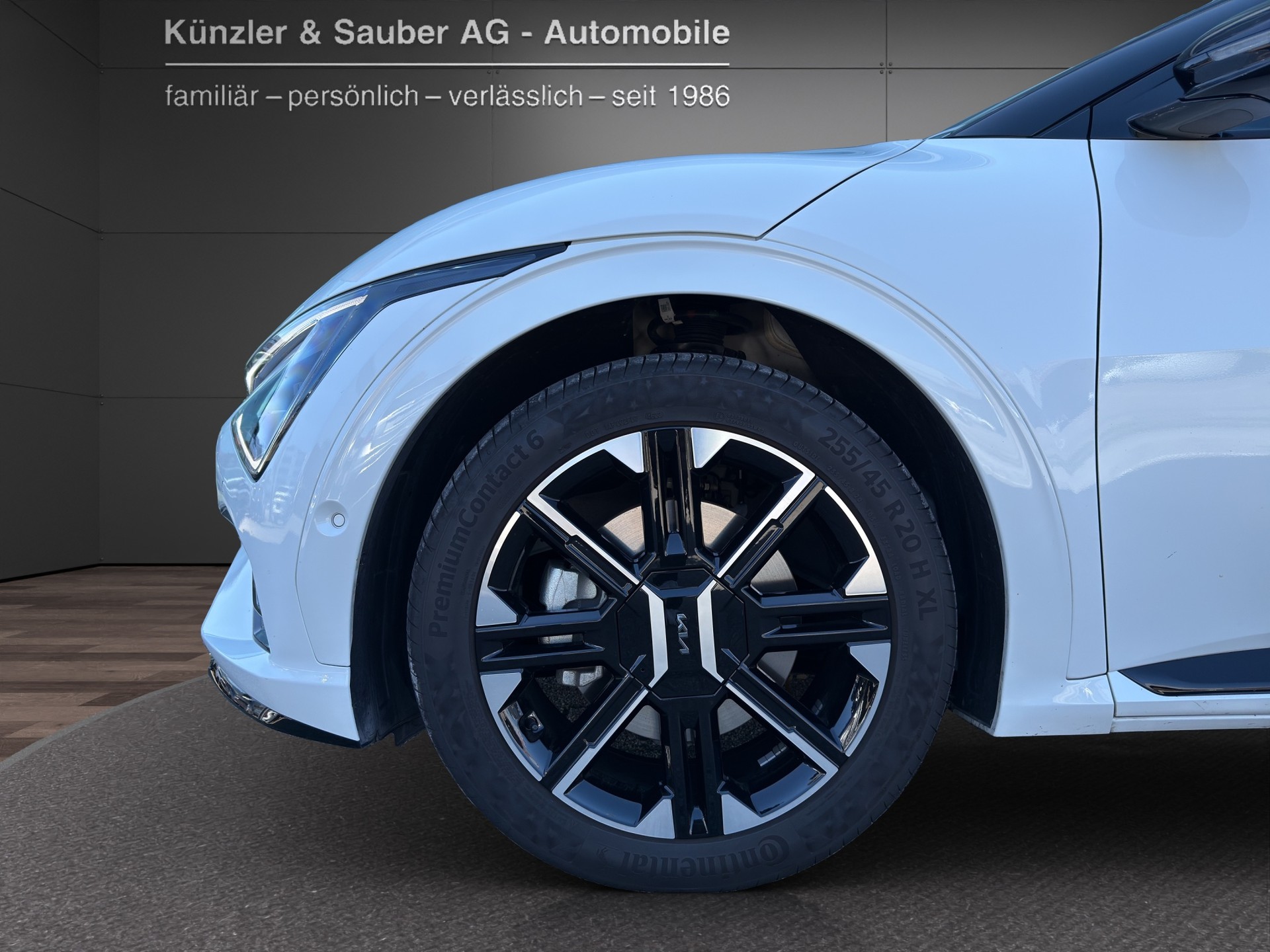 KIA EV6 84 kWh GT-Line 4x4-showroom-element-2