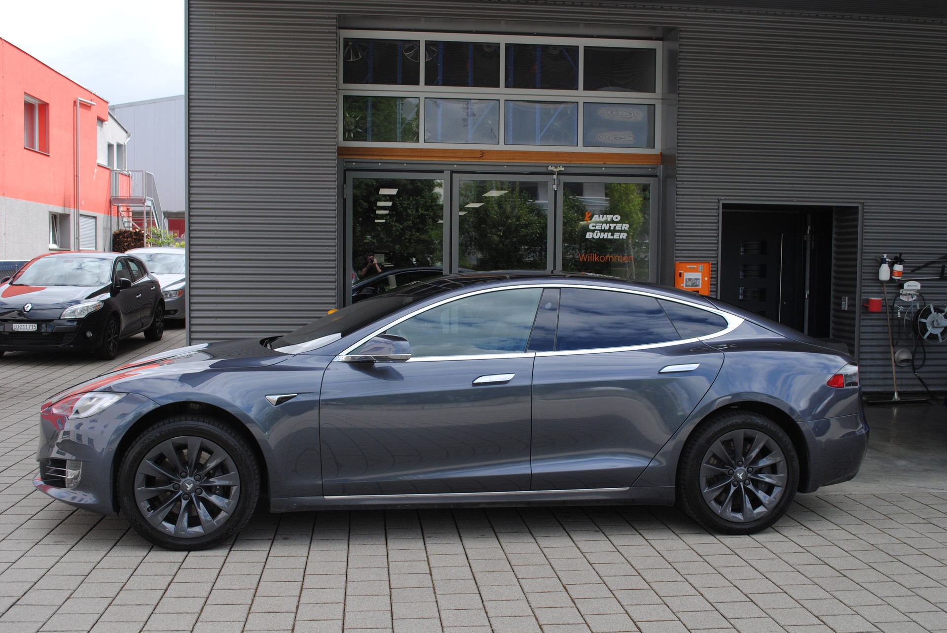 TESLA Model S Maximale-Reichweite-image-4