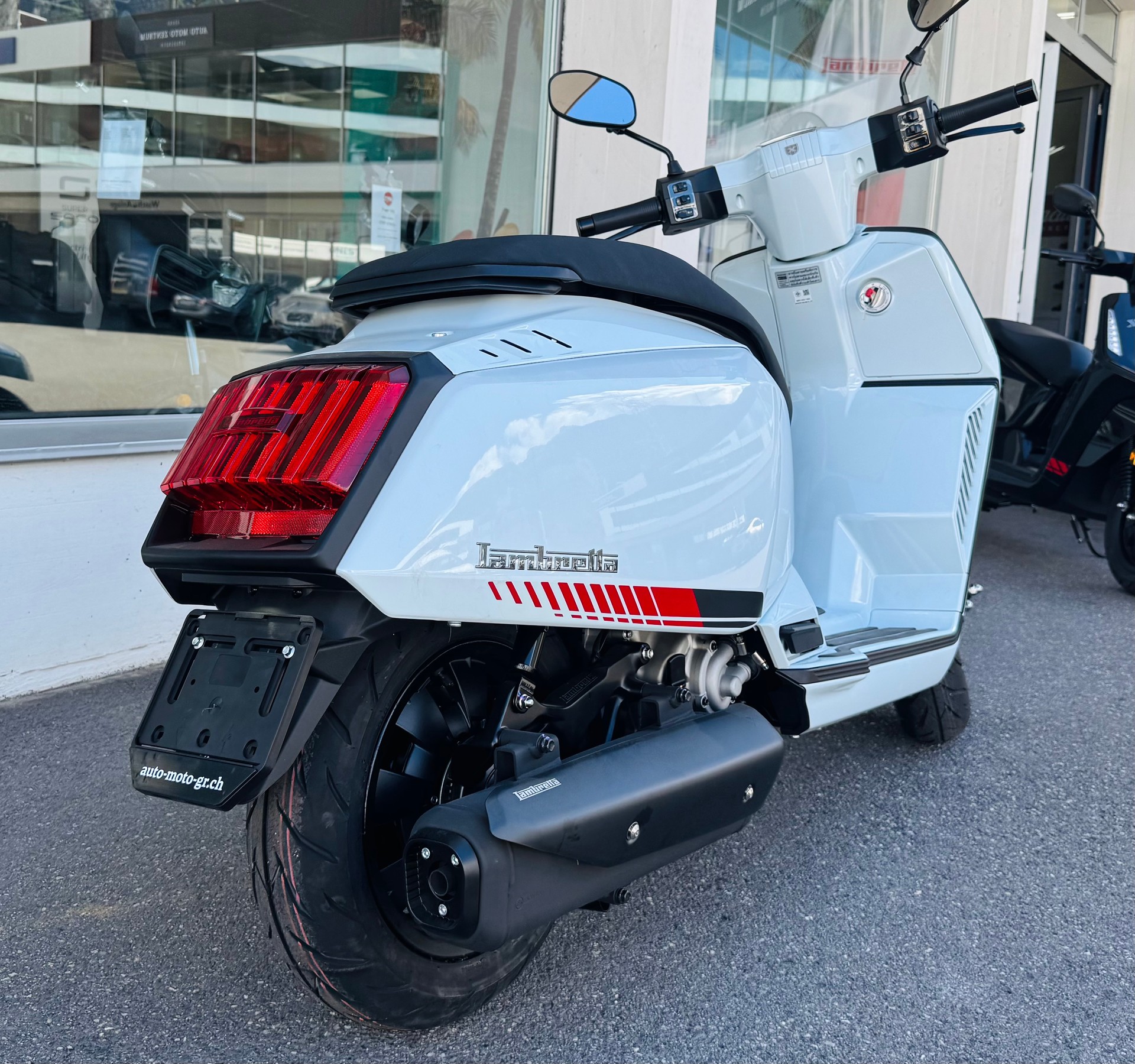 LAMBRETTA X 125-image-3