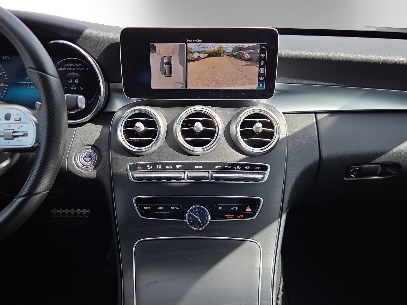 MERCEDES-BENZ C 200 AMG Line 4Matic 9G-Tronic-image-12