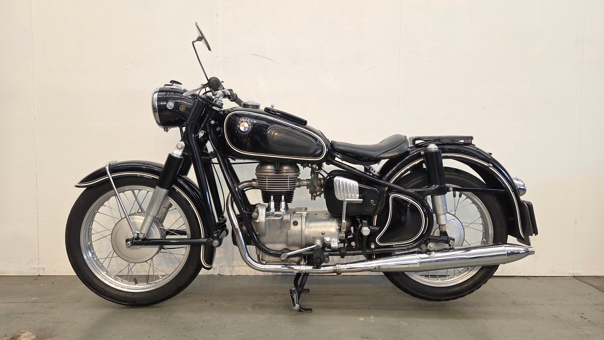 BMW R26 - Veteranenfahrzeug-image-1