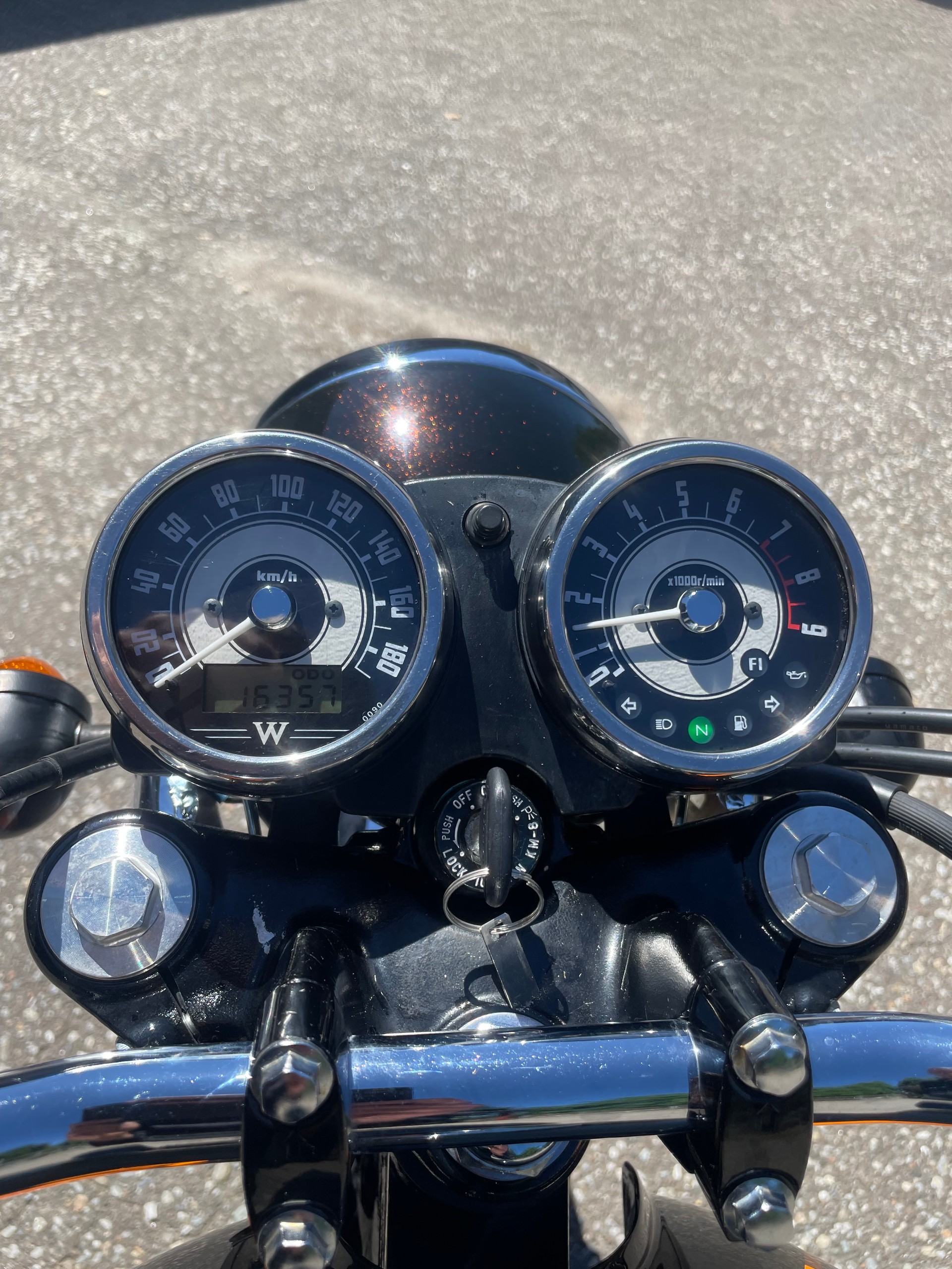KAWASAKI W 800 Final Edition-image-3