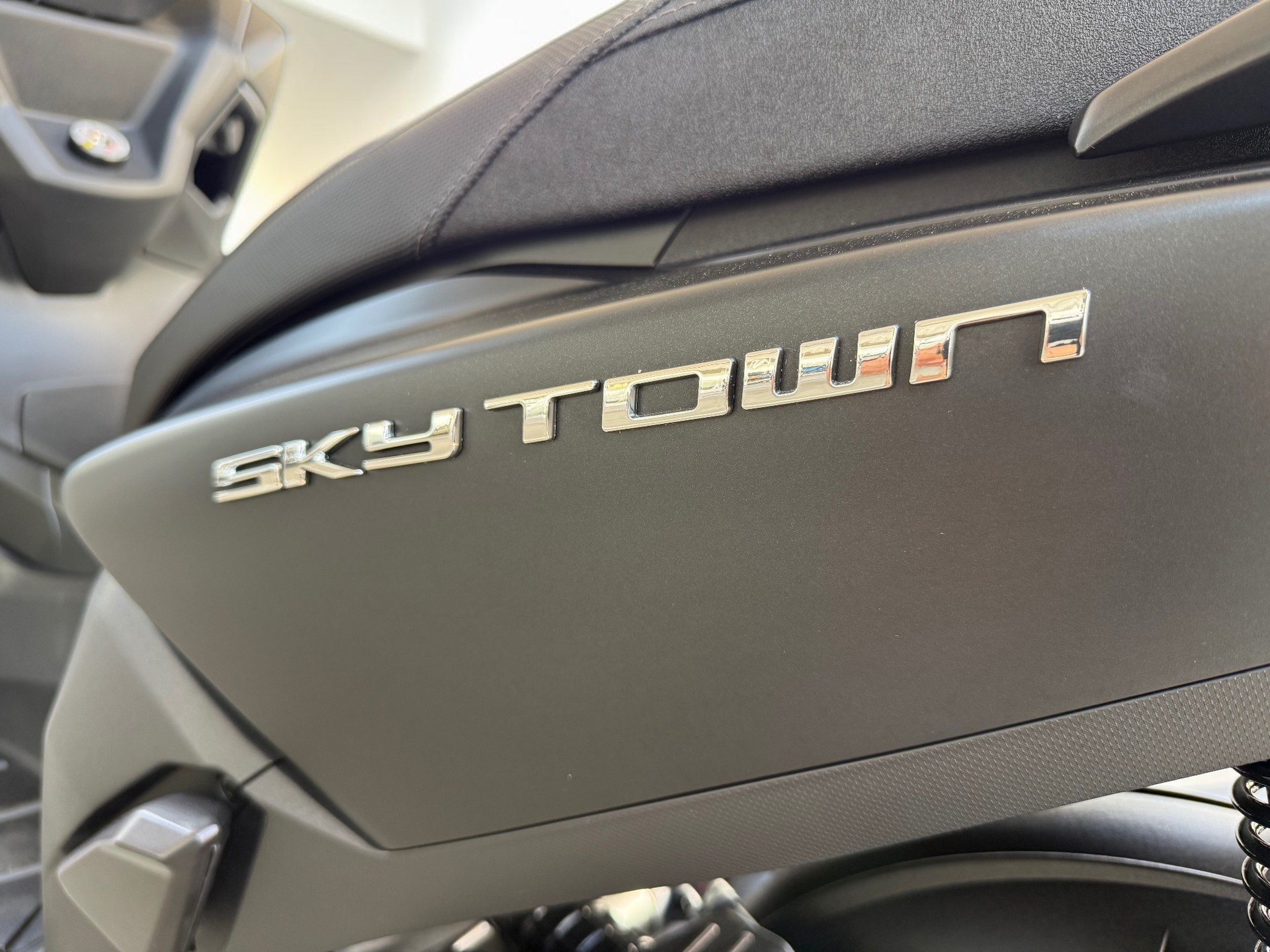 KYMCO Sky Town 125-image-7