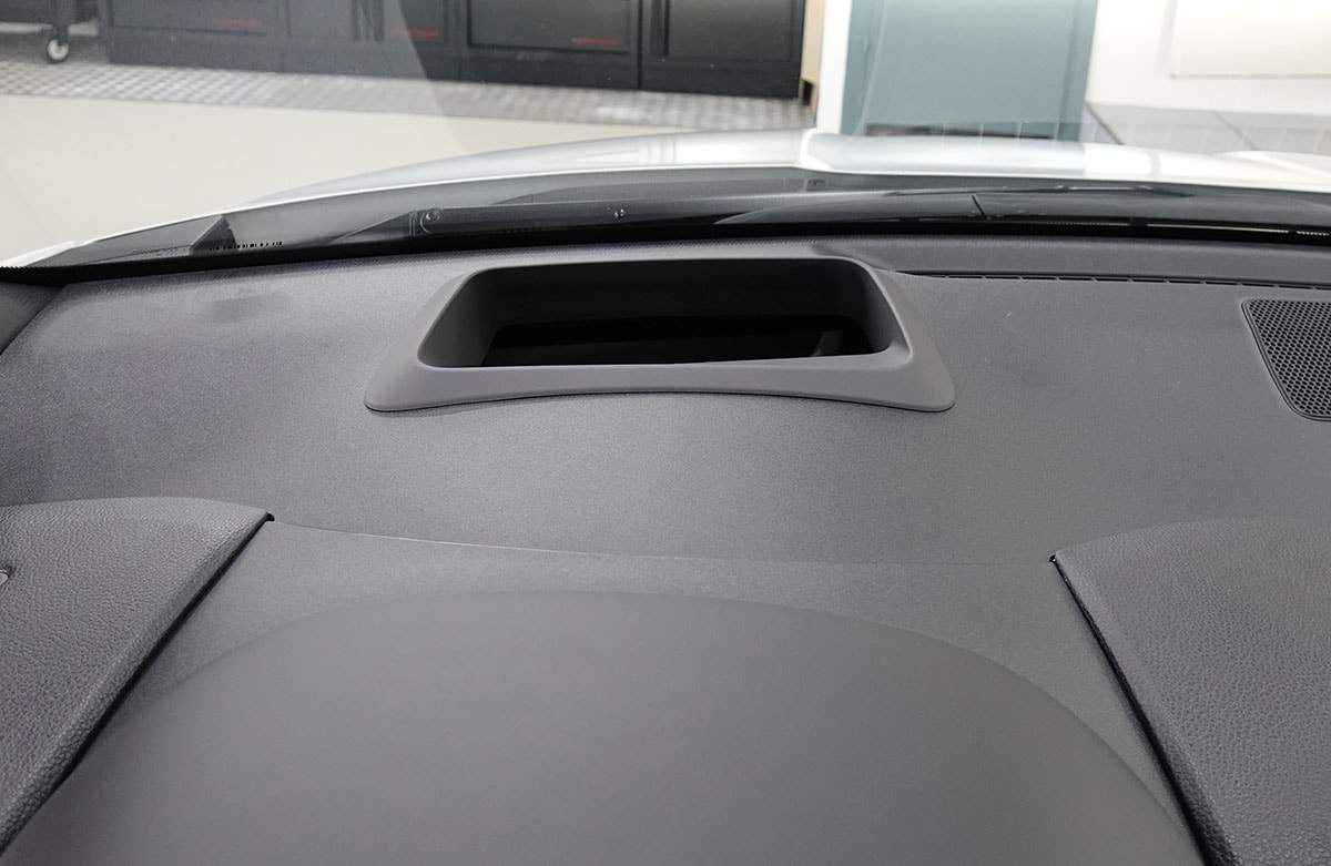 TOYOTA Yaris 1.5 GR Sport e-CVT-image-12